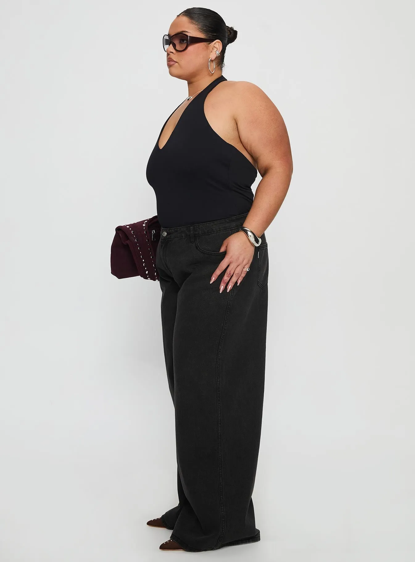 Ramos Low Rise Wide Leg Jeans Washed Black Curve Closet Staple