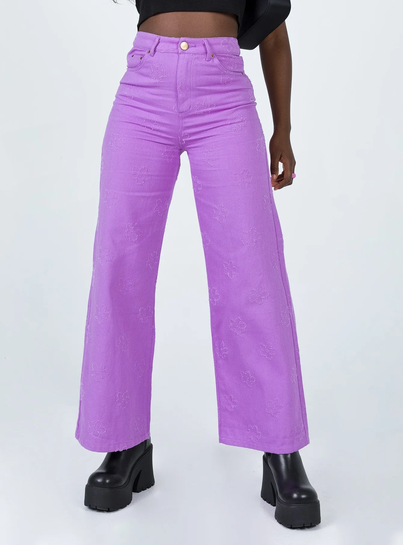 Traveler Gear Nature Lover Night Out Elegant Bold Look Demitra Wide Leg Jeans Purple