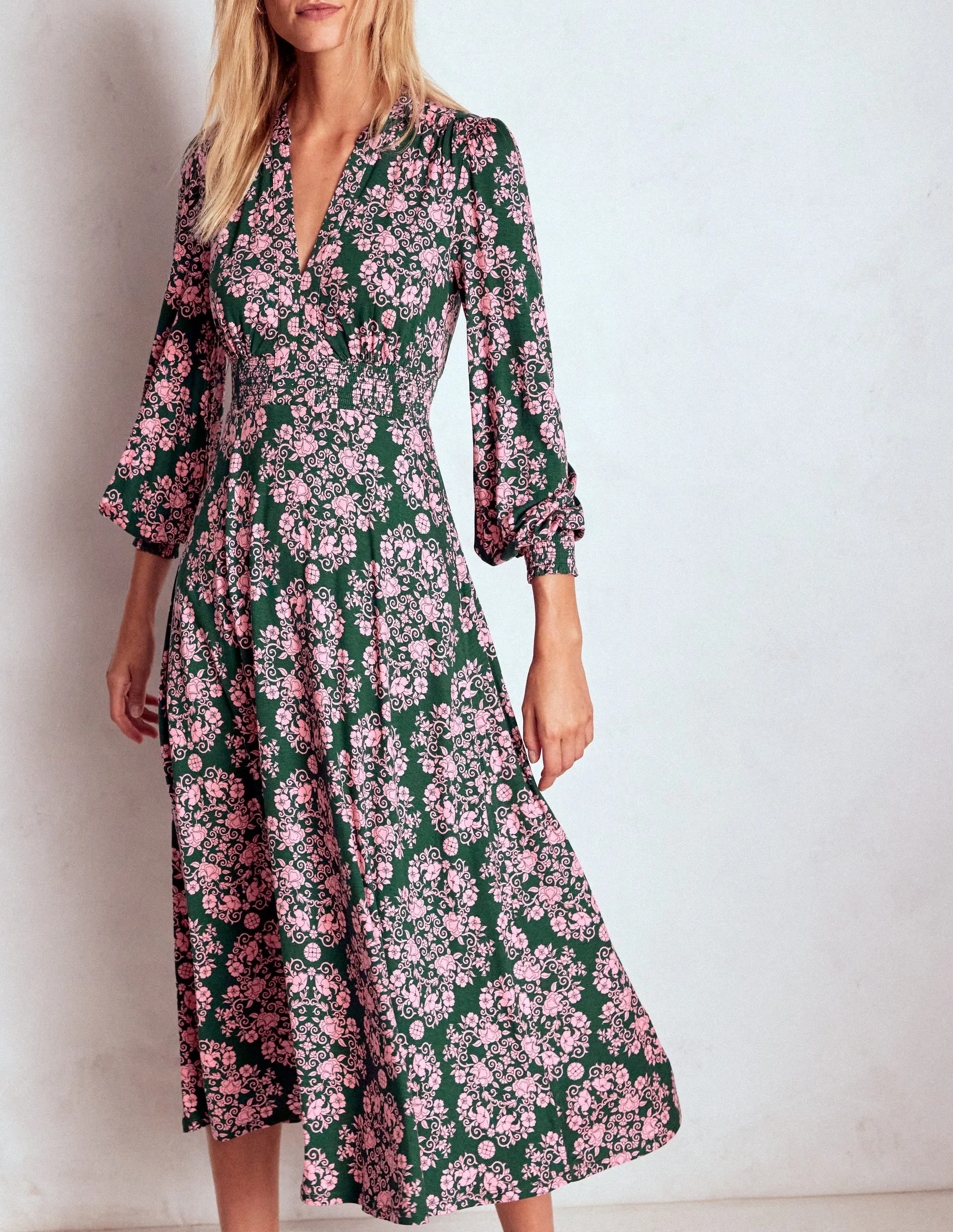 Ivy Smocked Midi Dress-Green, Ornamental Lattice Bamboo Path Classic Charm