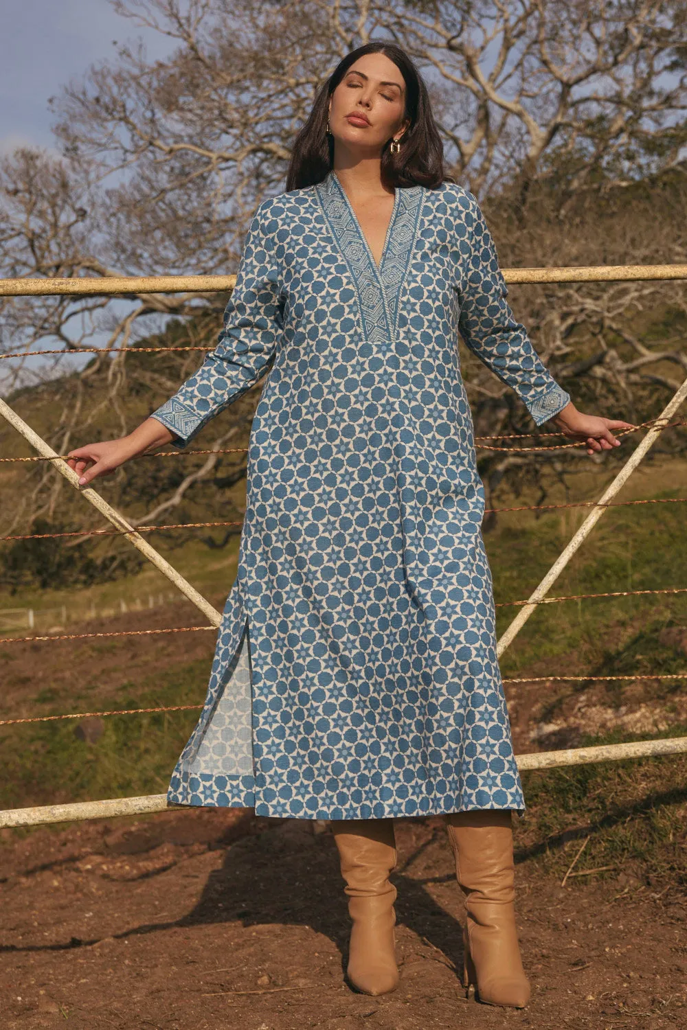 Bridge Walk Chill Ready Tia Tunic Dress in Starflower