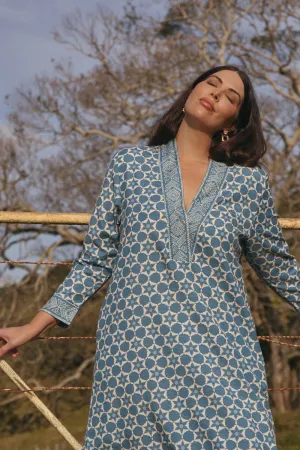 Tia Tunic Dress in Starflower Casual Fashion