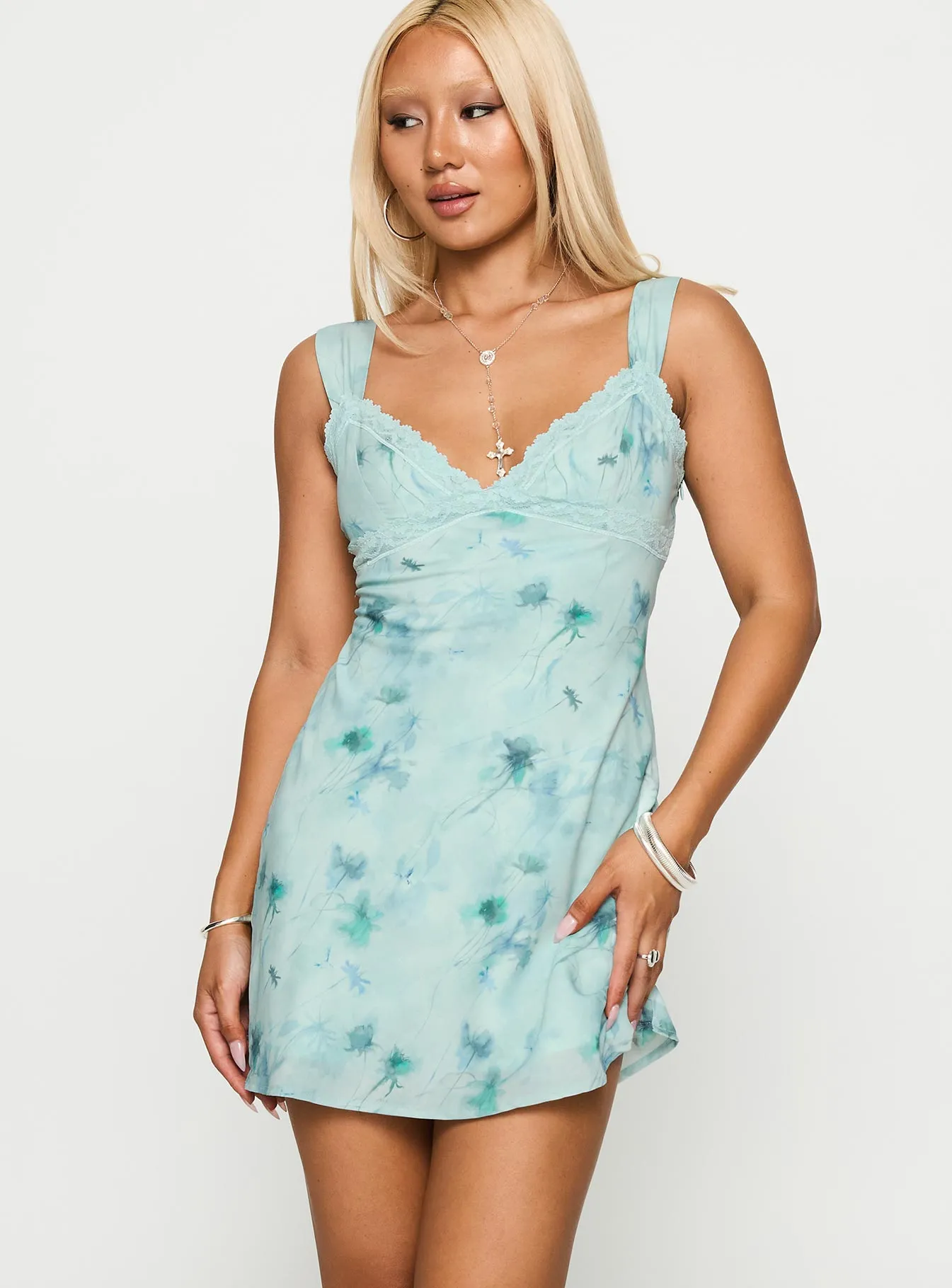 Love Beckons Mini Dress Blue Floral Bar Beat Sleek Silhouette
