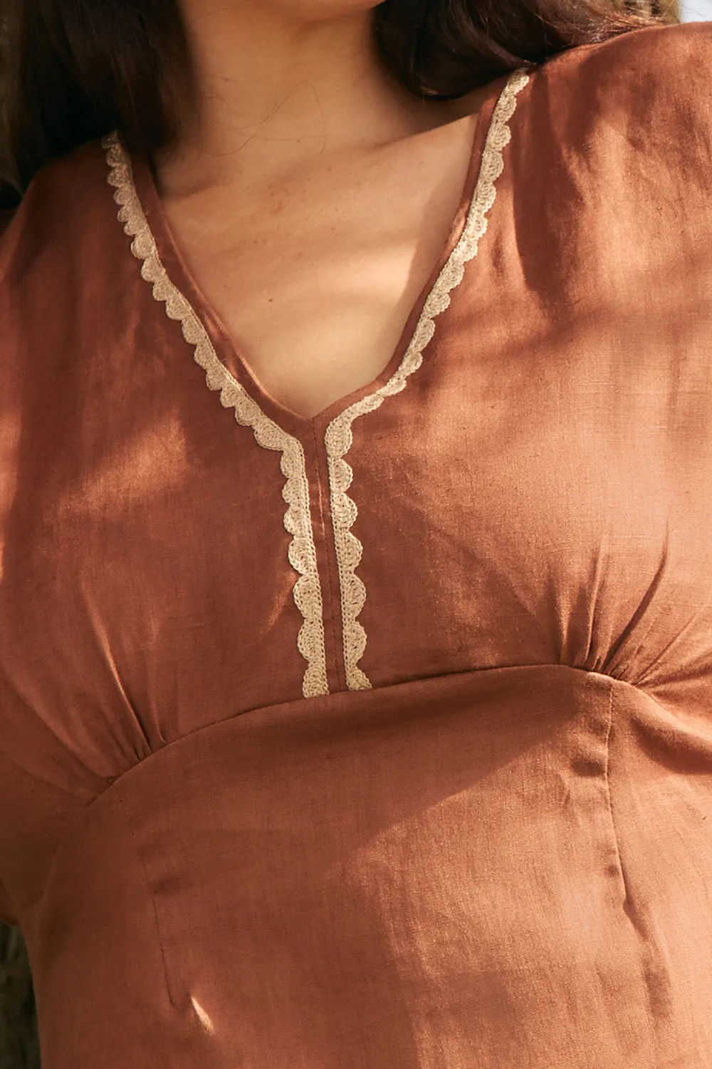 Picnic Shade Effortless Glam Farrah Linen Long Sleeve Dress in Rum Caramel