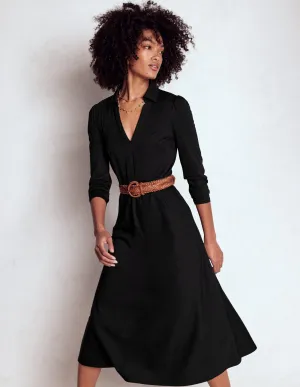 Imogen Collared Jersey Dress-Black family gathering