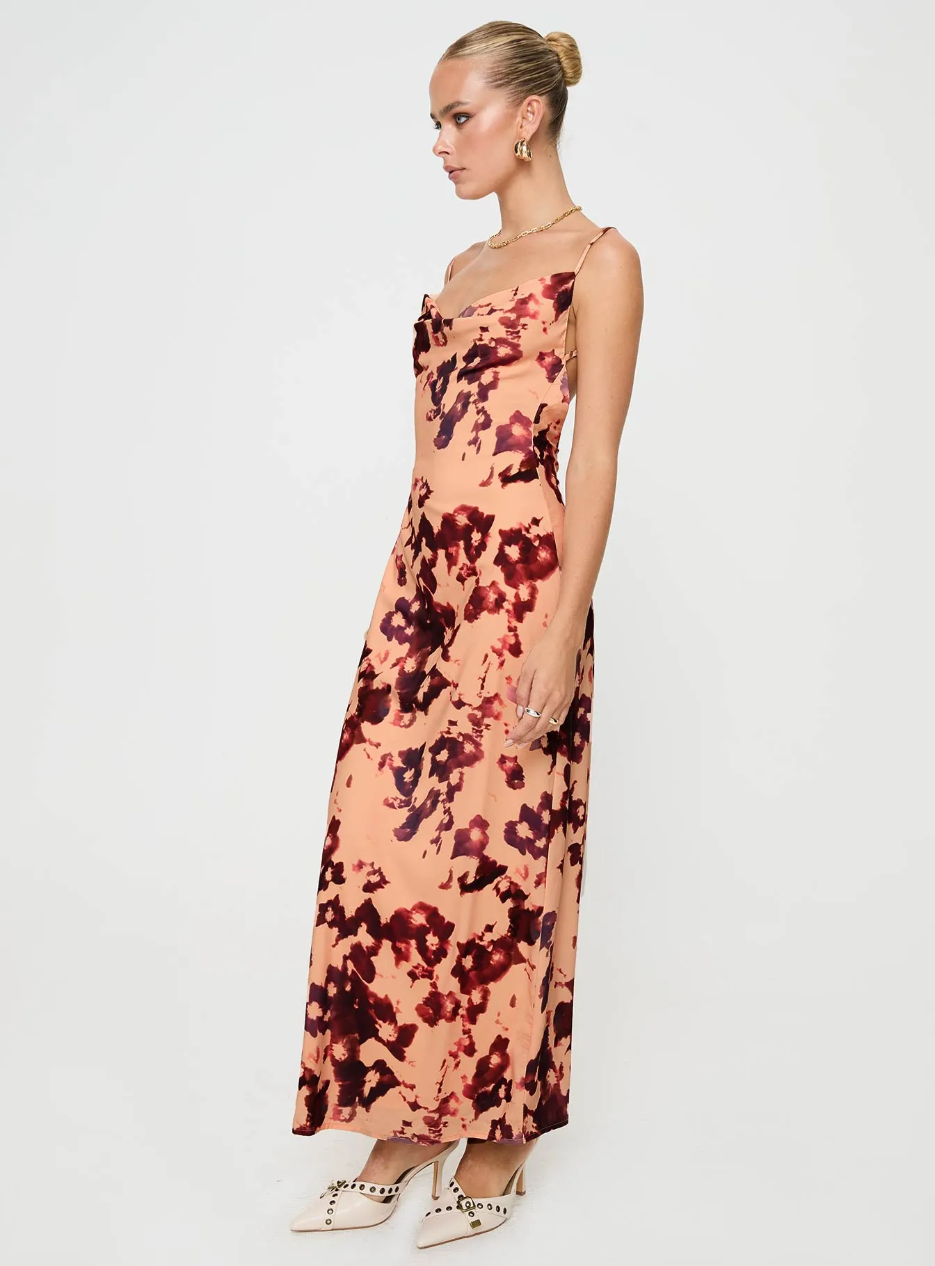 Garnet Shine Wool Glow Gracele Maxi Dress Pink Floral