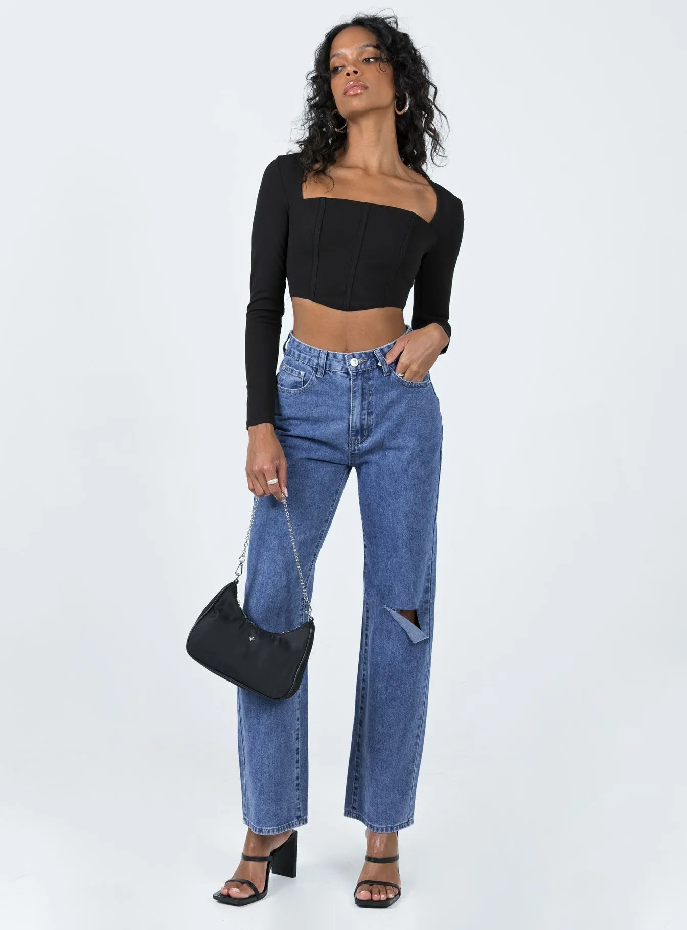 Sevina Wide Leg Denim Jeans Dark Wash Traveler Gear Winter Warmth Smooth Neutral Fit Piece