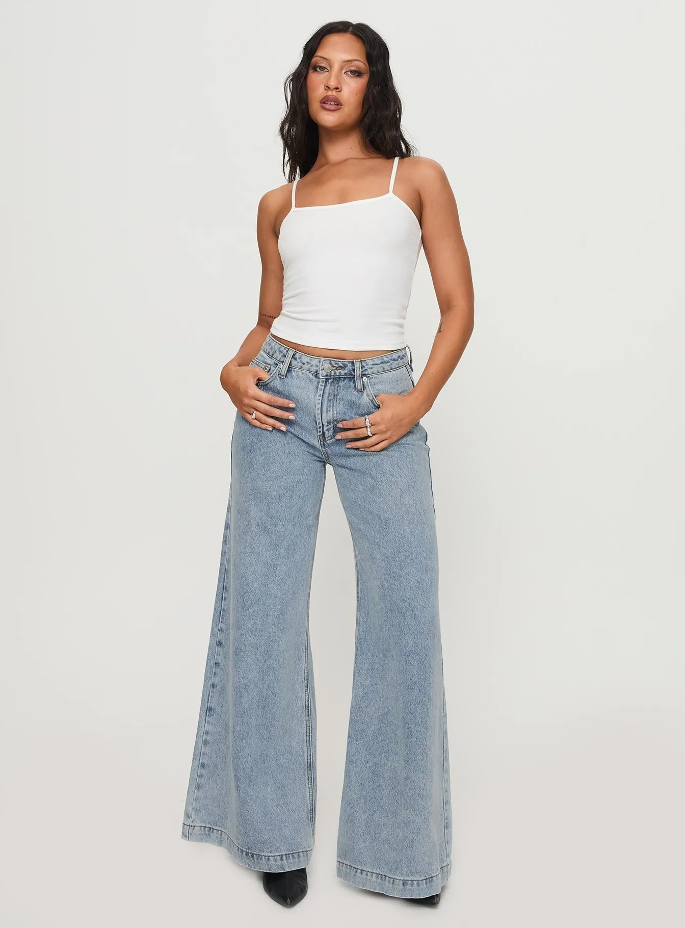 Road Trip Casual Friday Home Comfort Layered Knee Panels Toby Low Rise Baggy Jeans Light Wash