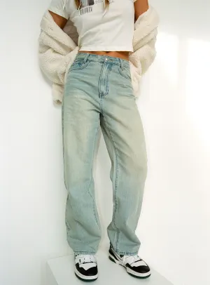 Fits Everyone Clear The Air Jeans Light Wash Denim