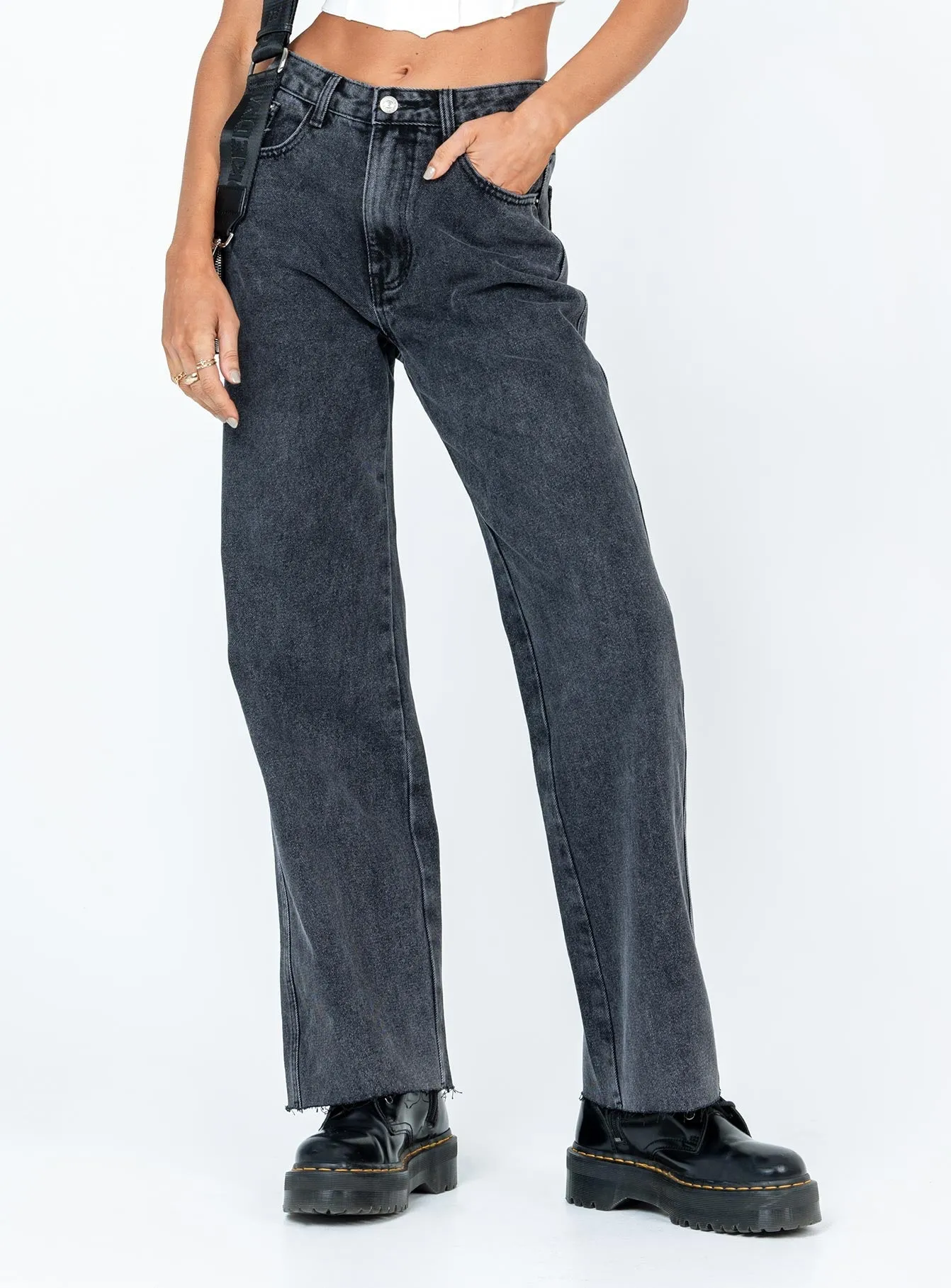 Arlington High Rise Straight Leg Denim Jeans Black Basic Comfort Everyday Loose