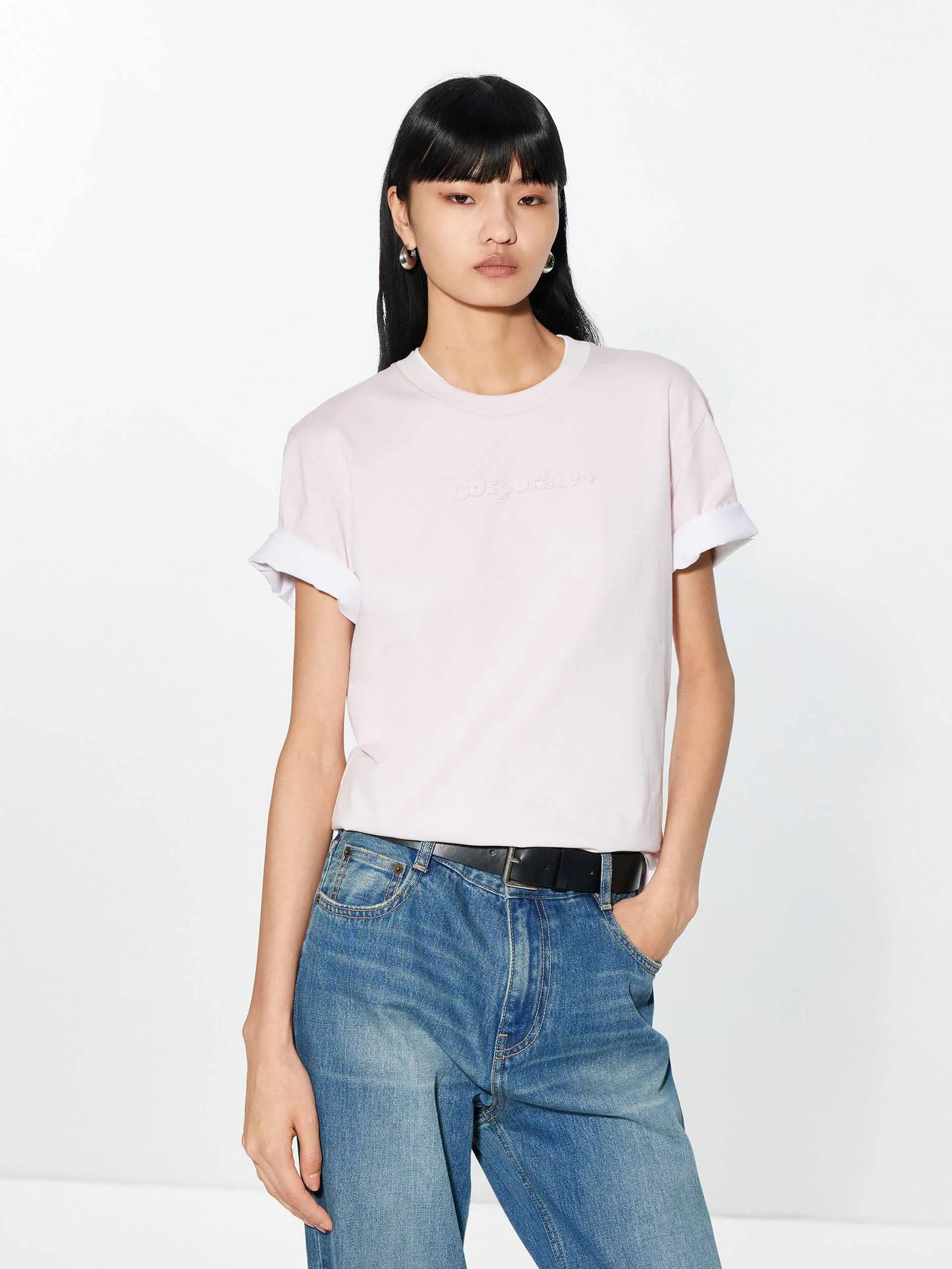 Light and Cozy Street Smart Look Front Letter Round Neck T-shirt