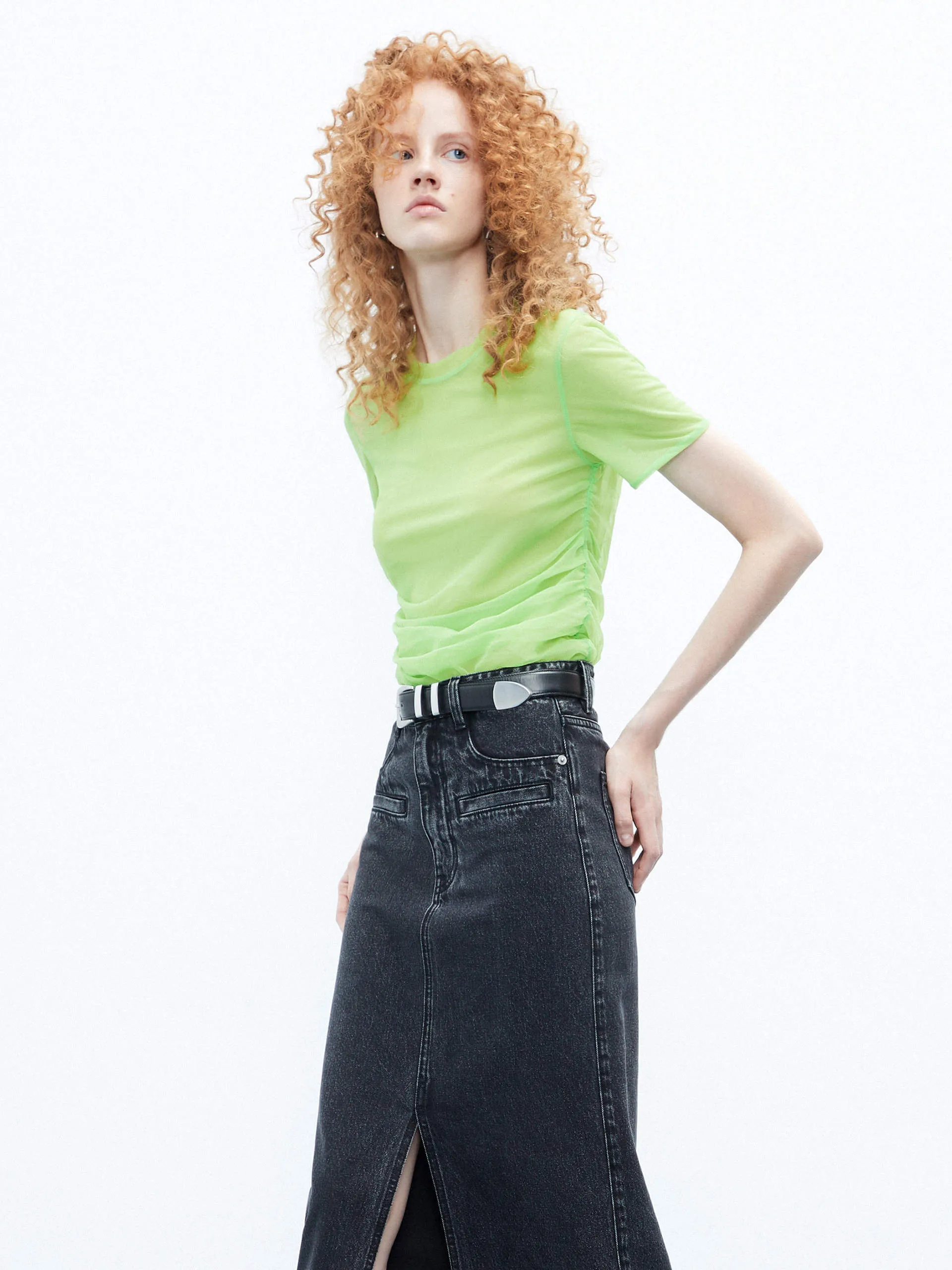Anti Odor Treatment Micro Perforated Fabric Chiffon Layered Pleated T-shirt