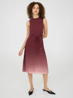 Tower Look Ombre Mock Neck Pleated Midi Dress