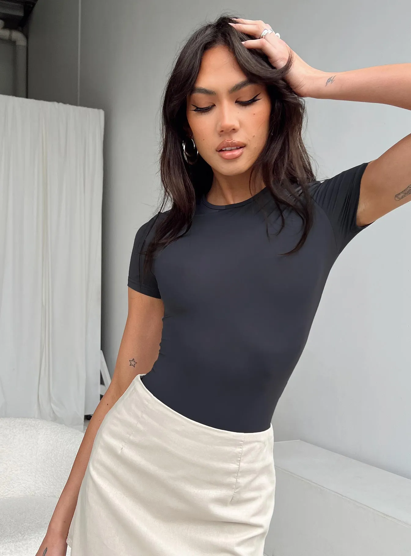 Casual Elegant Sharp Guest Rover Bodysuit Grey