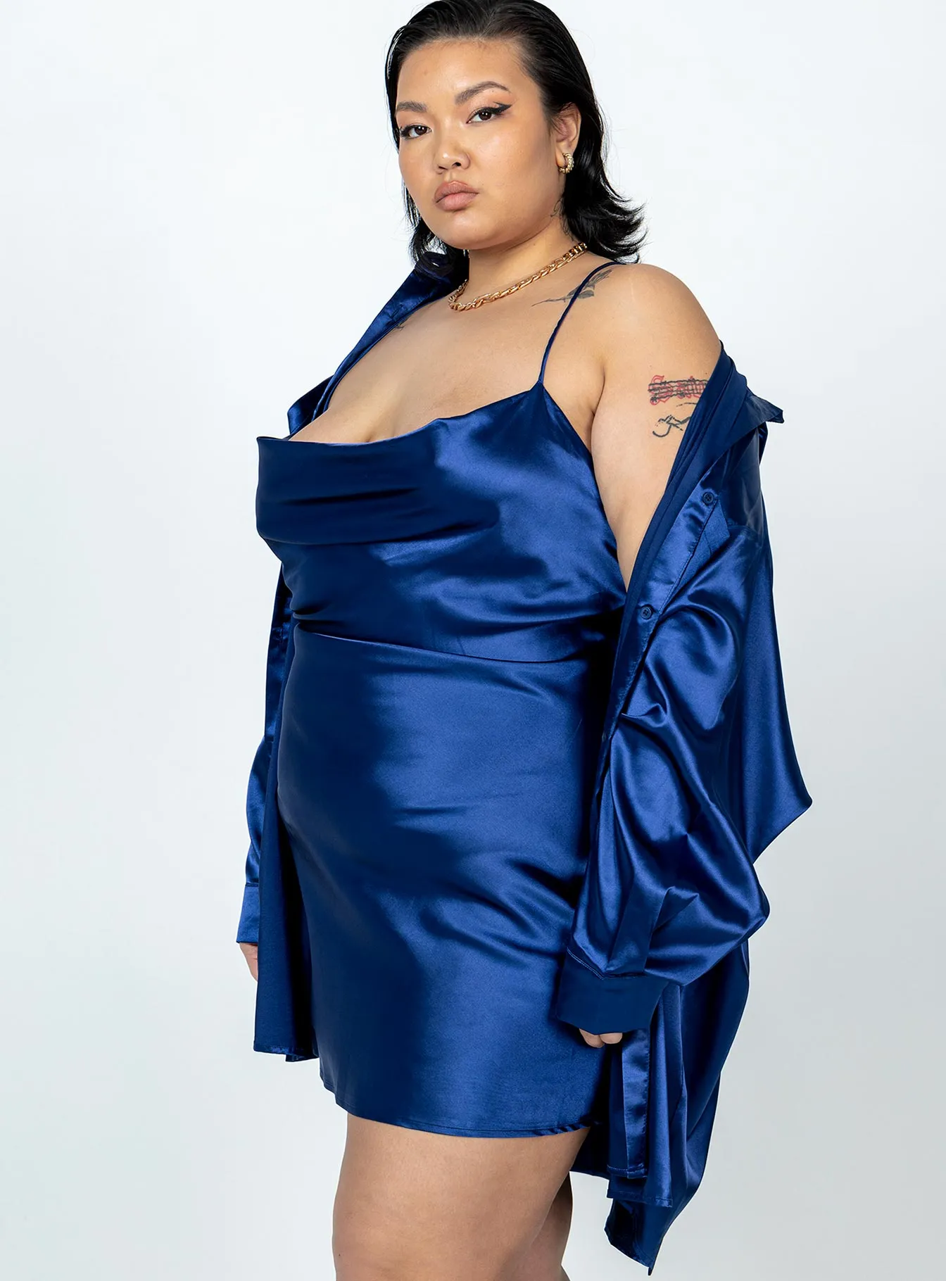 Annalise Set Navy Curve Street Pop Glow Cool