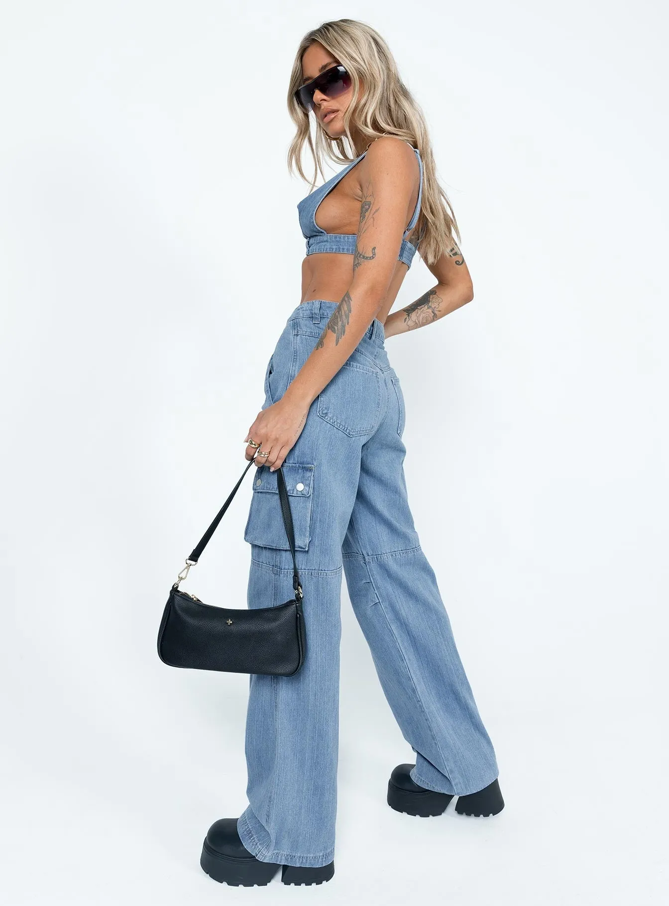 Daily Fit Paige Mid Rise Cargo Jean Denim