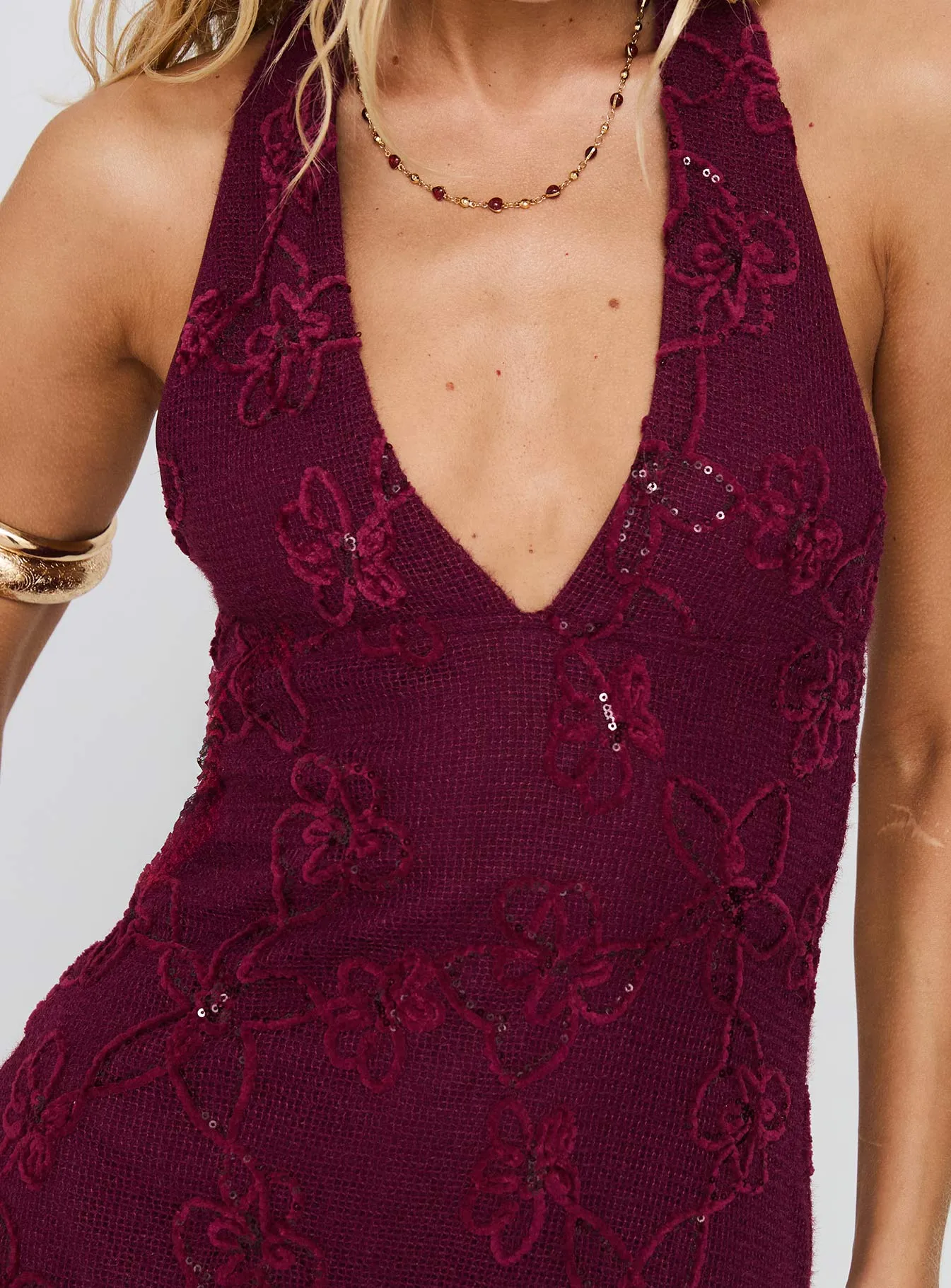 Smooth inner lining Codami Halter Sequin Mini Dress Burgundy