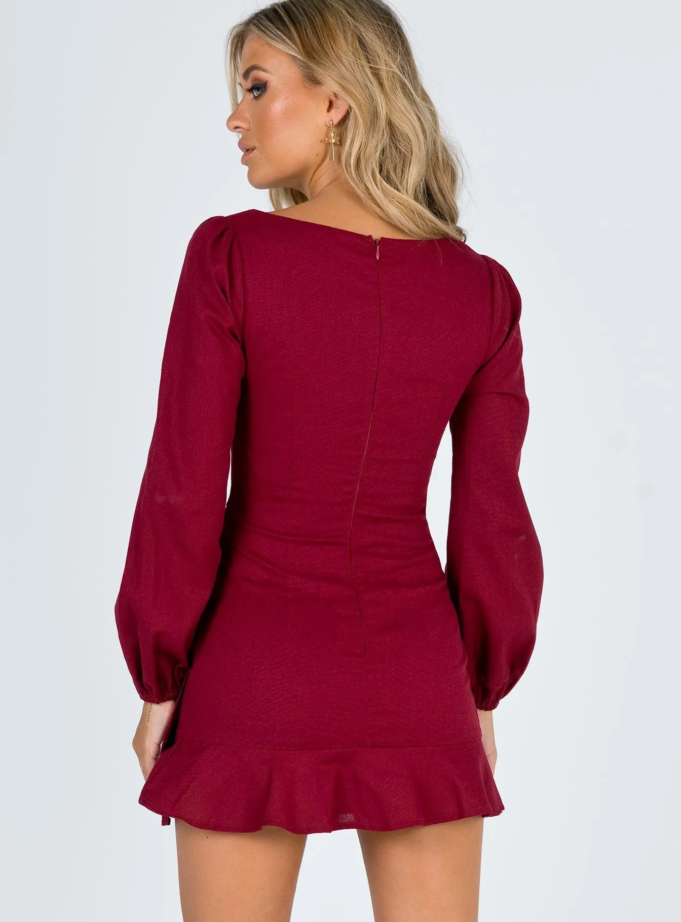 Relaxed Vibe Timeless Design The Villa Mini Dress