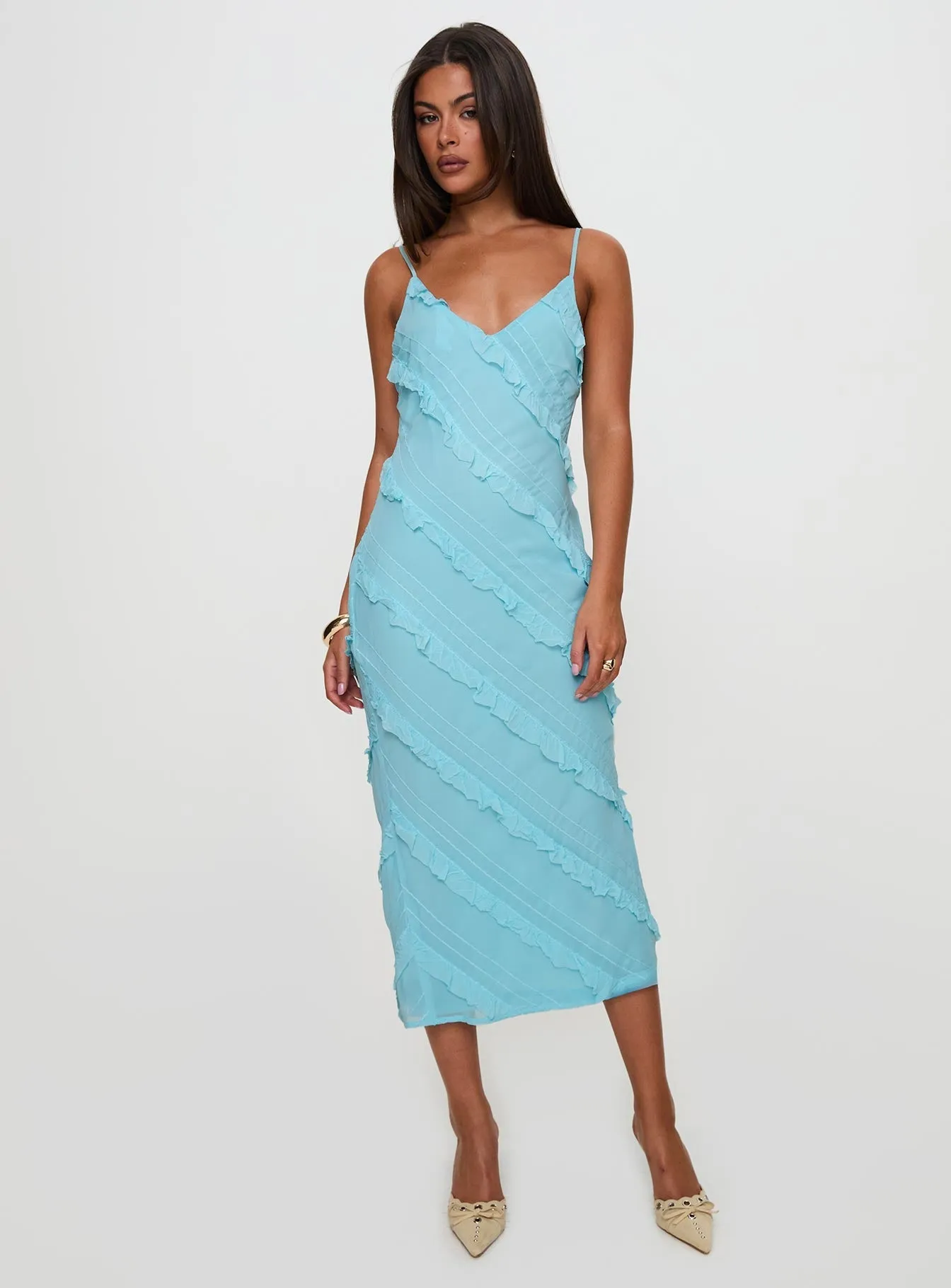 Lars Maxi Dress Turquoise The versatile nature of this maxi dress allows for a range of styling possibilities from casual to chic