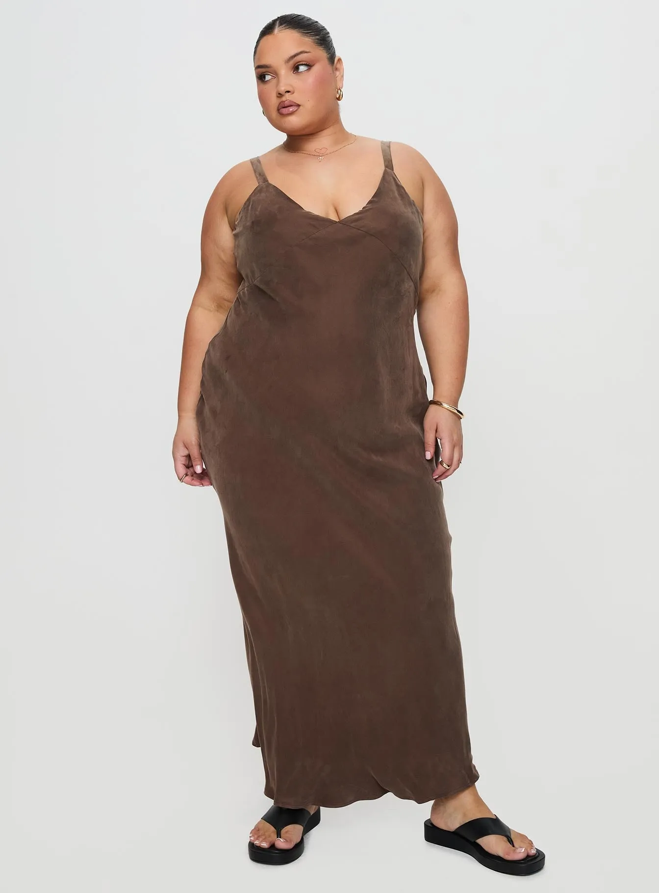 Versatile maxi with accessories Laurette Maxi Dress Brown Curve