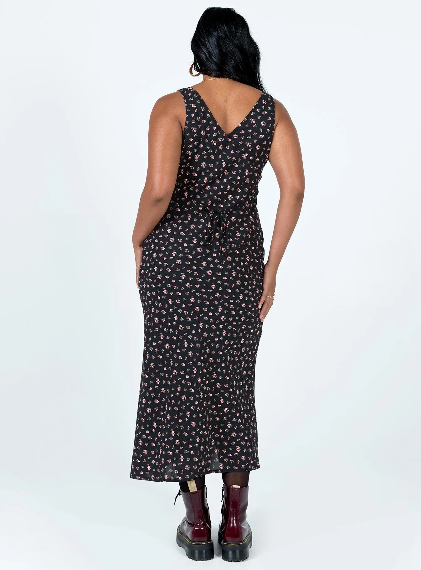 Calm River Cross Stitch Sariah Maxi Dress Black Tall