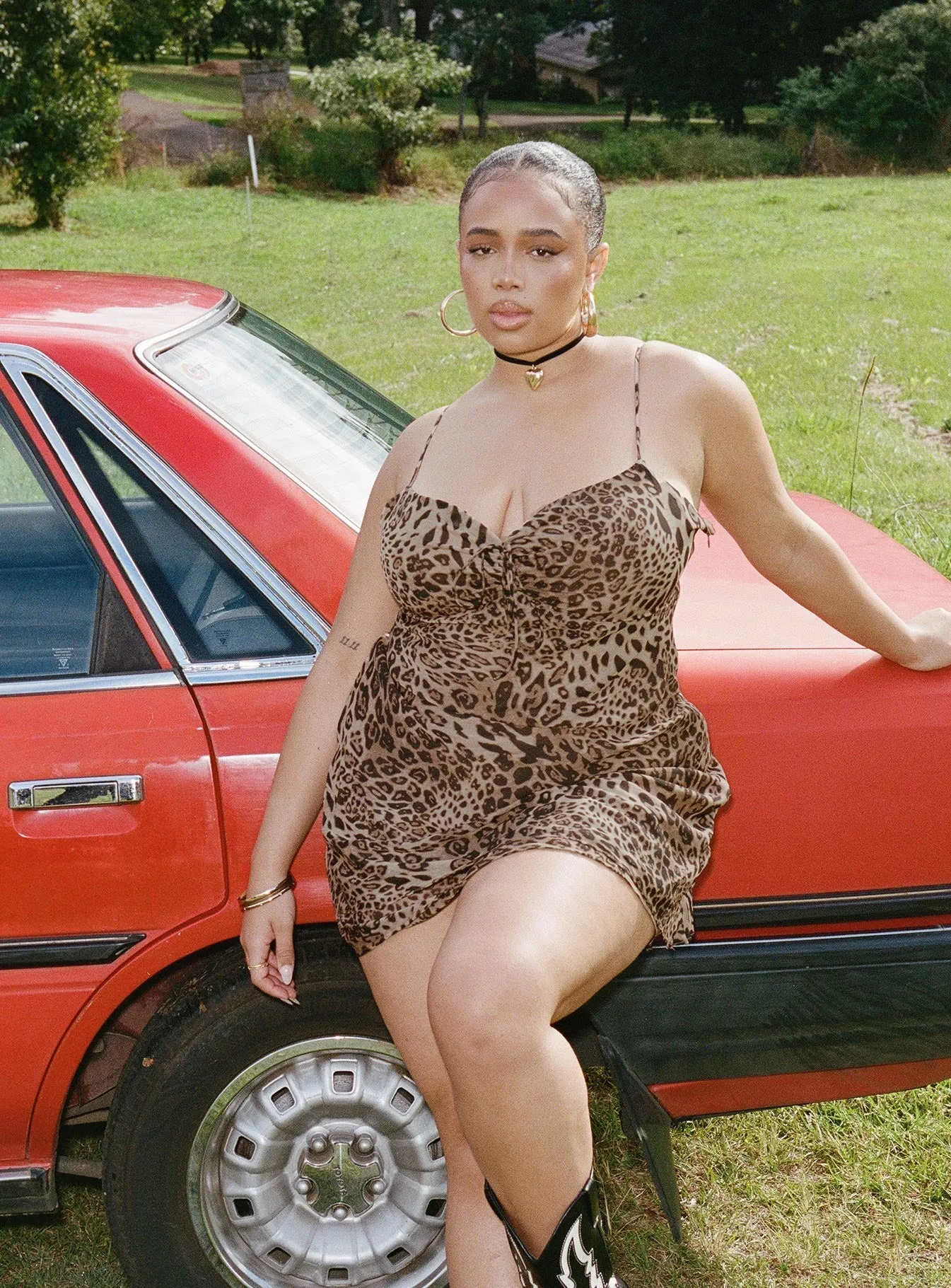 Linnard Mini Dress Leopard Curve High Beat Casual chic style