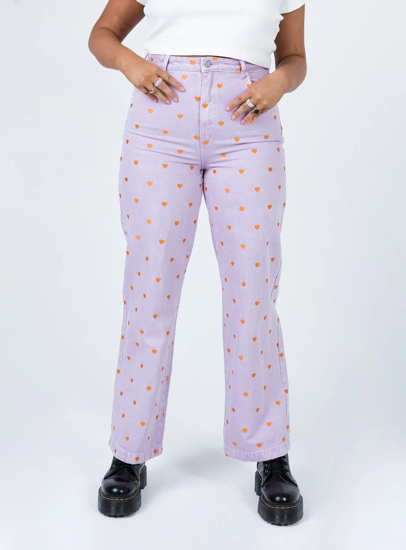 Fashionable Touch Breathable Work Meeting Relaxed Style Abrand Dyspnea 94 High & Wide Lilac Heart