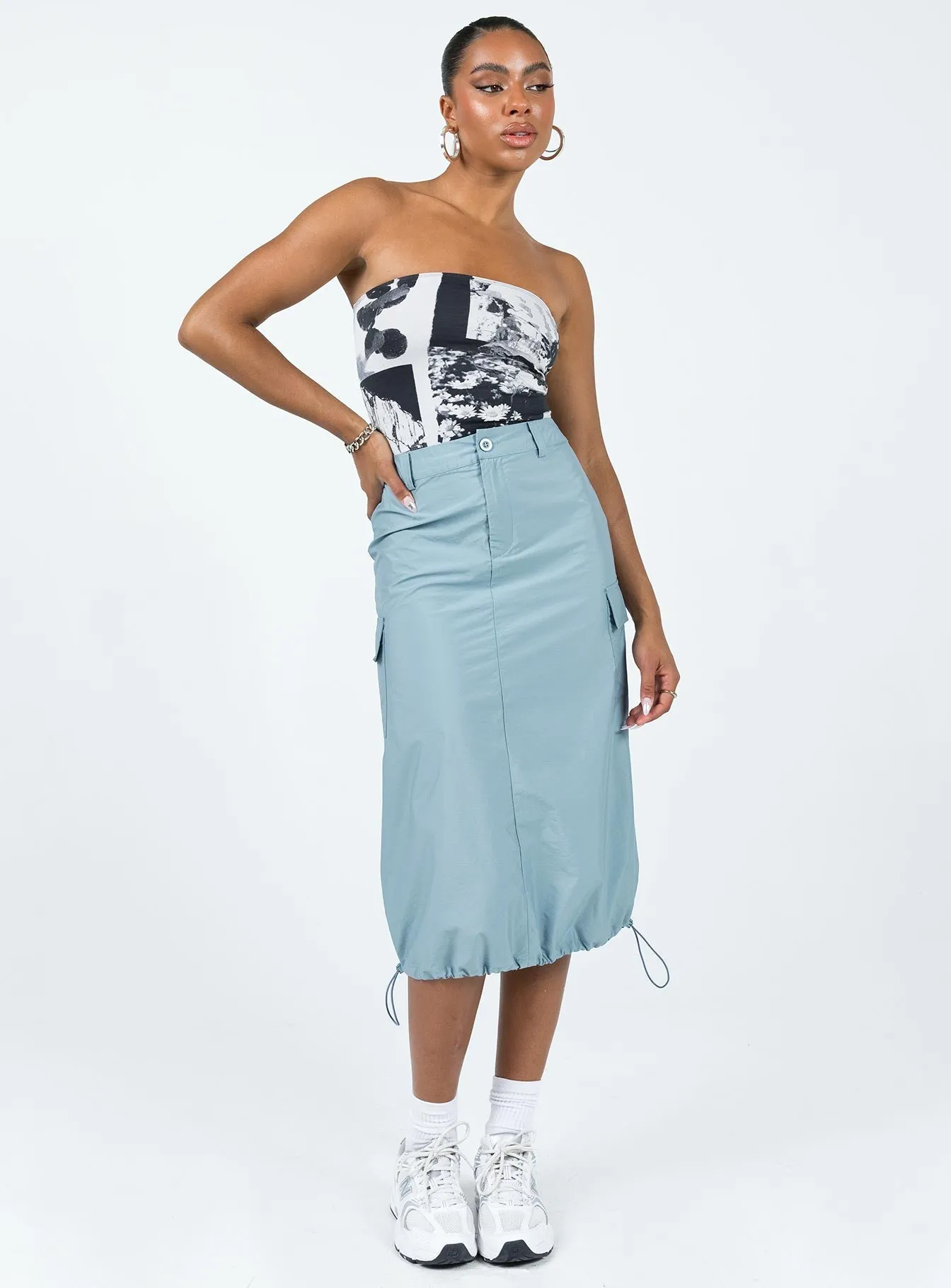Motel Shae Top Photo Collage Grey Casual Style