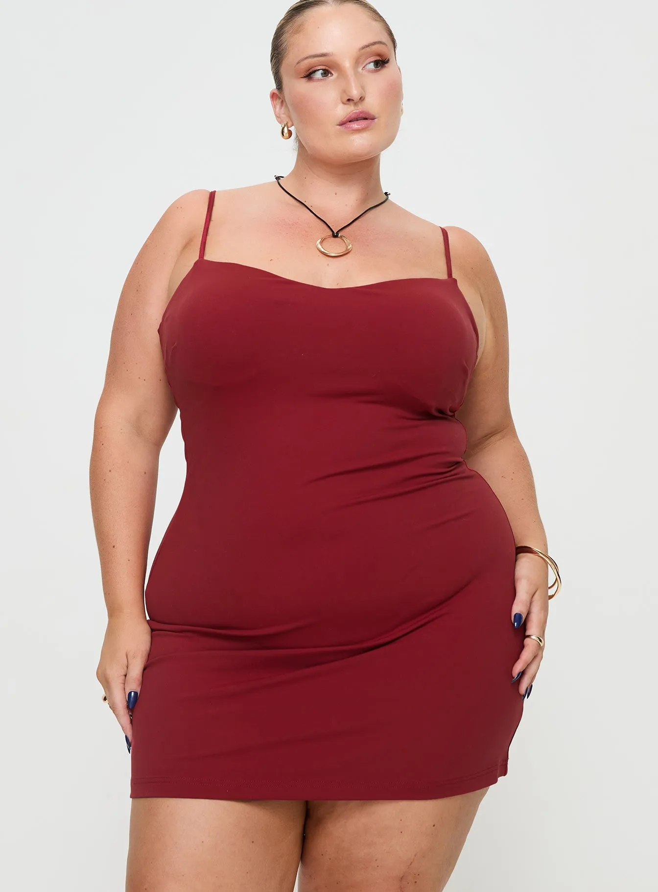 Comfy chic Modern body-hugging short dress Serafina Mini Dress Red Curve
