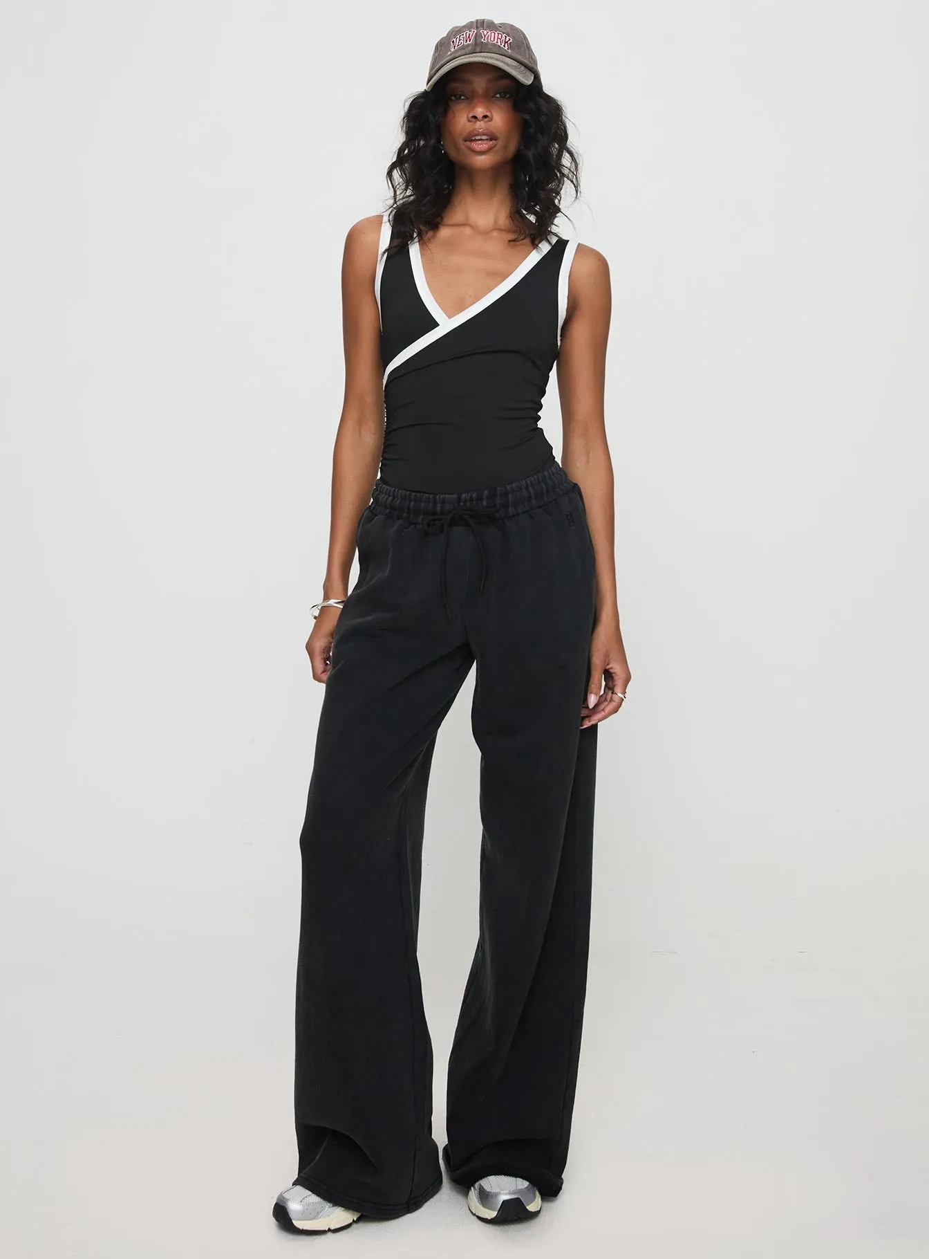 Fiorah Bodysuit Black / White Party Stylish Versatile Cool