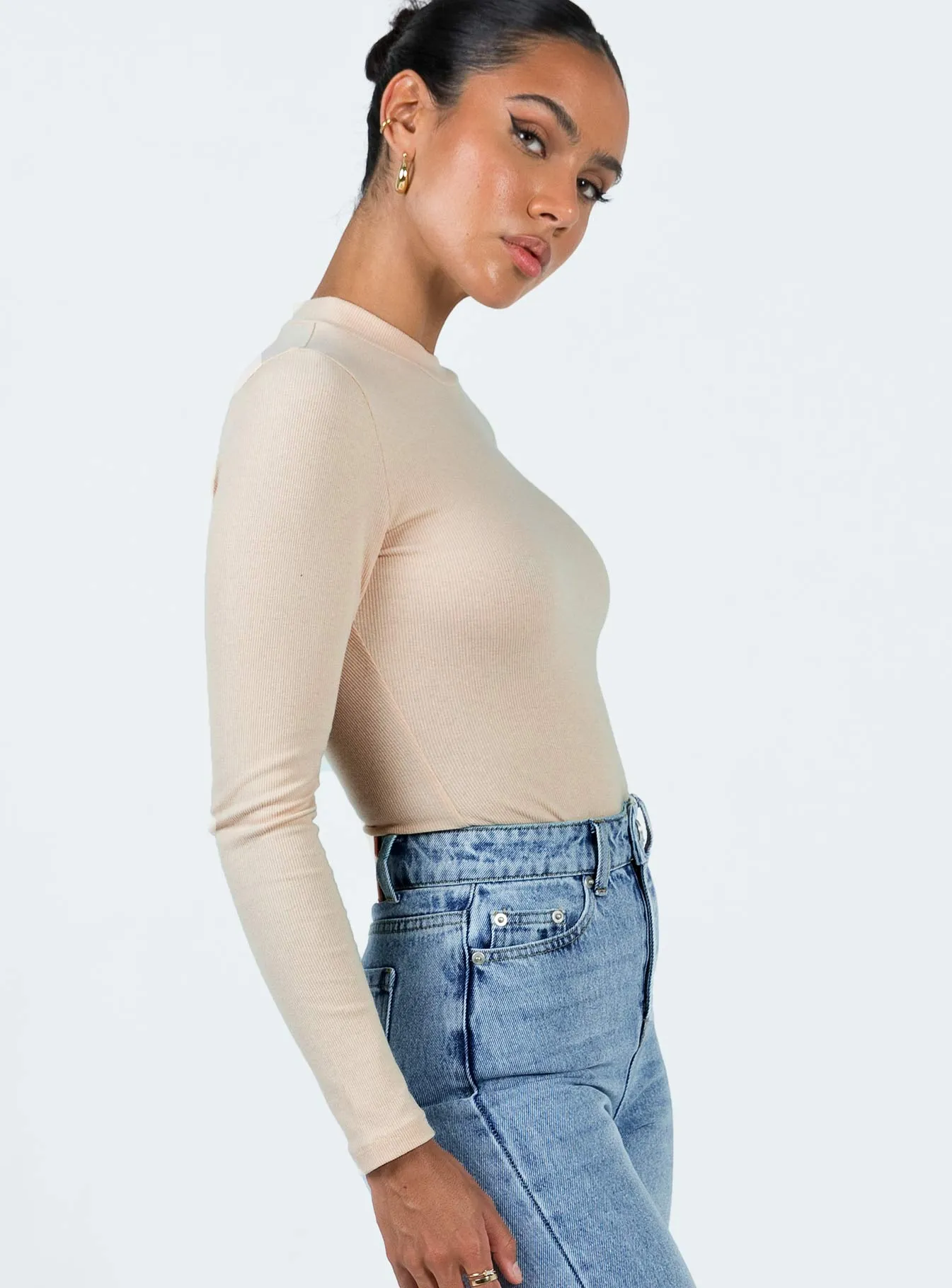 Maleny Long Sleeve Bodysuit Beige Shopping Chic