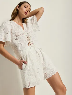 Easy Breath Reinforced Edges Archer Lace Short