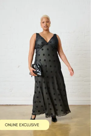 FlexibleCuff Breathable Lining Sheer Overlay Spot Bias Maxi Dress