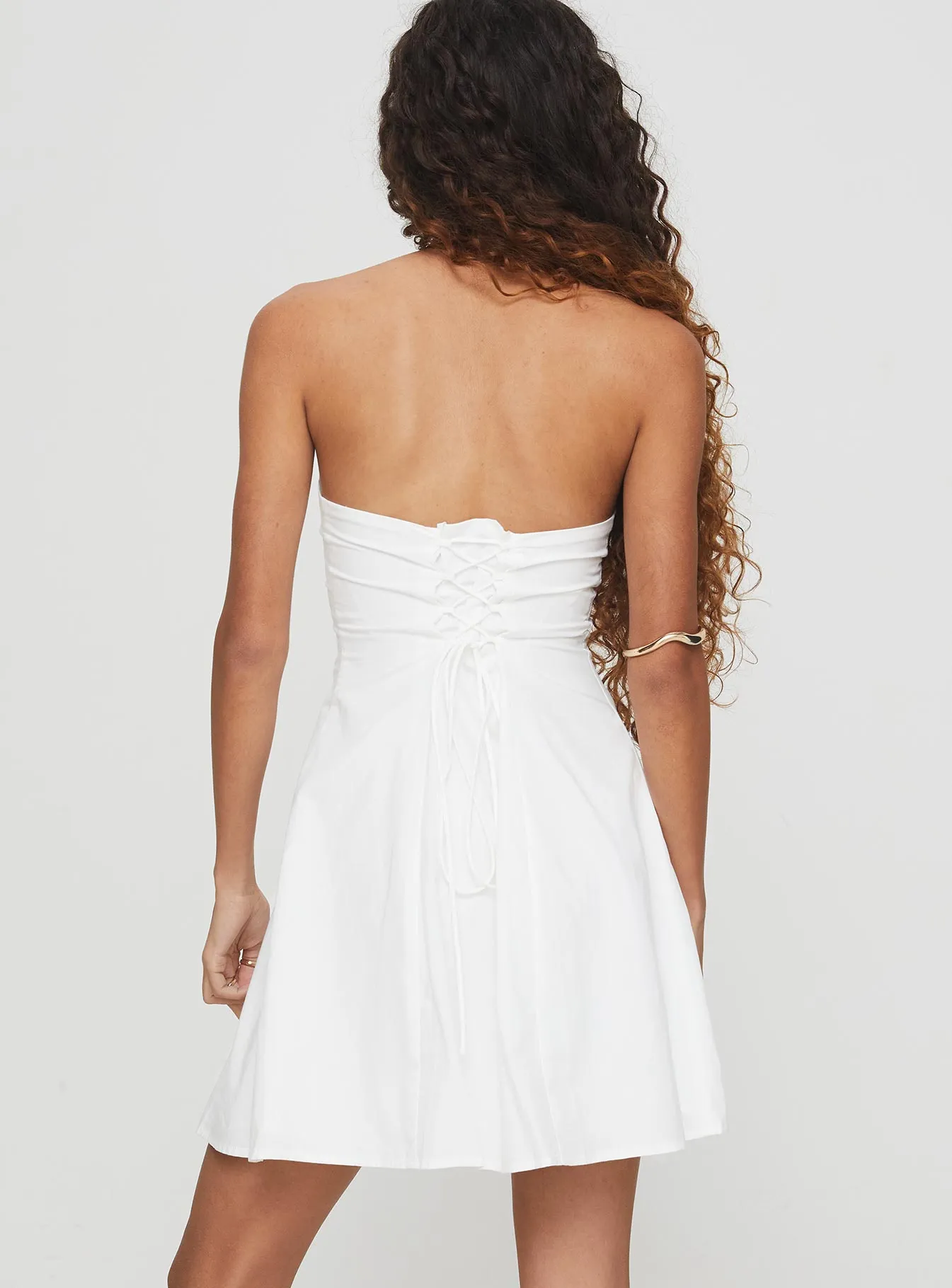Rose Glow Fog Veil Kisses Lace Up Mini Dress White