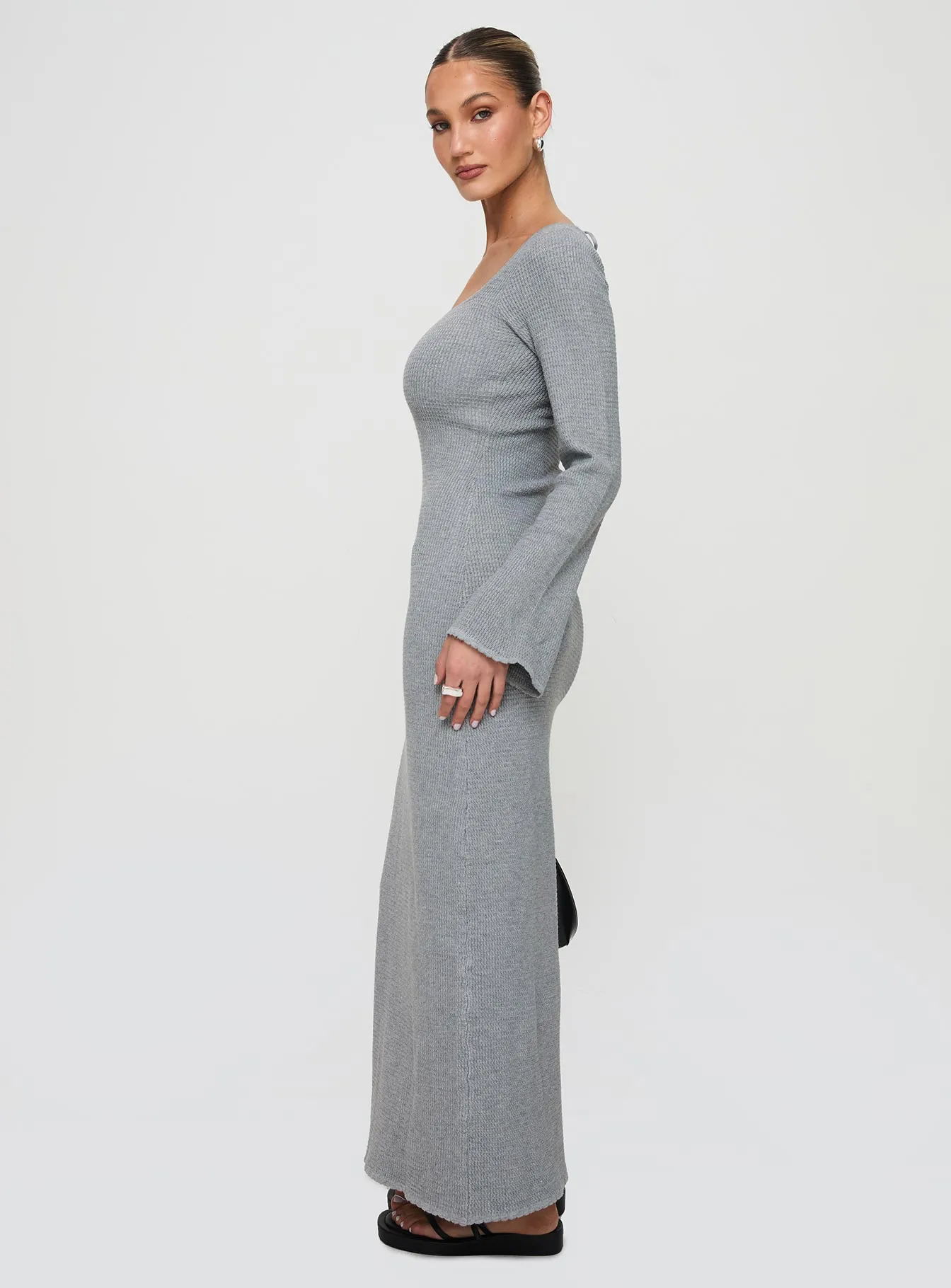 Kattan Long Sleeve Maxi Dress Grey Maxi dress with belt Travel Easy