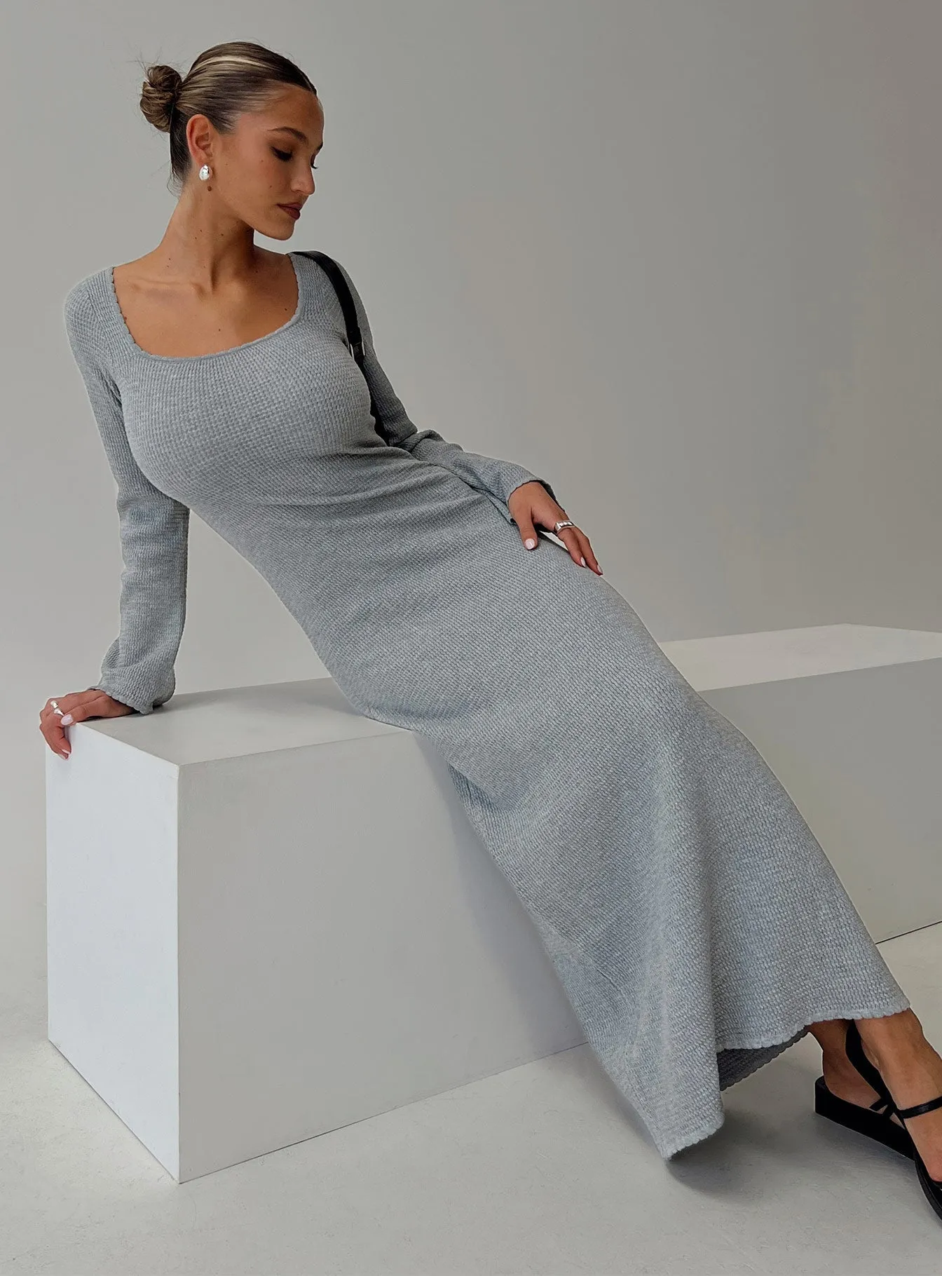 Kattan Long Sleeve Maxi Dress Grey Petal Path