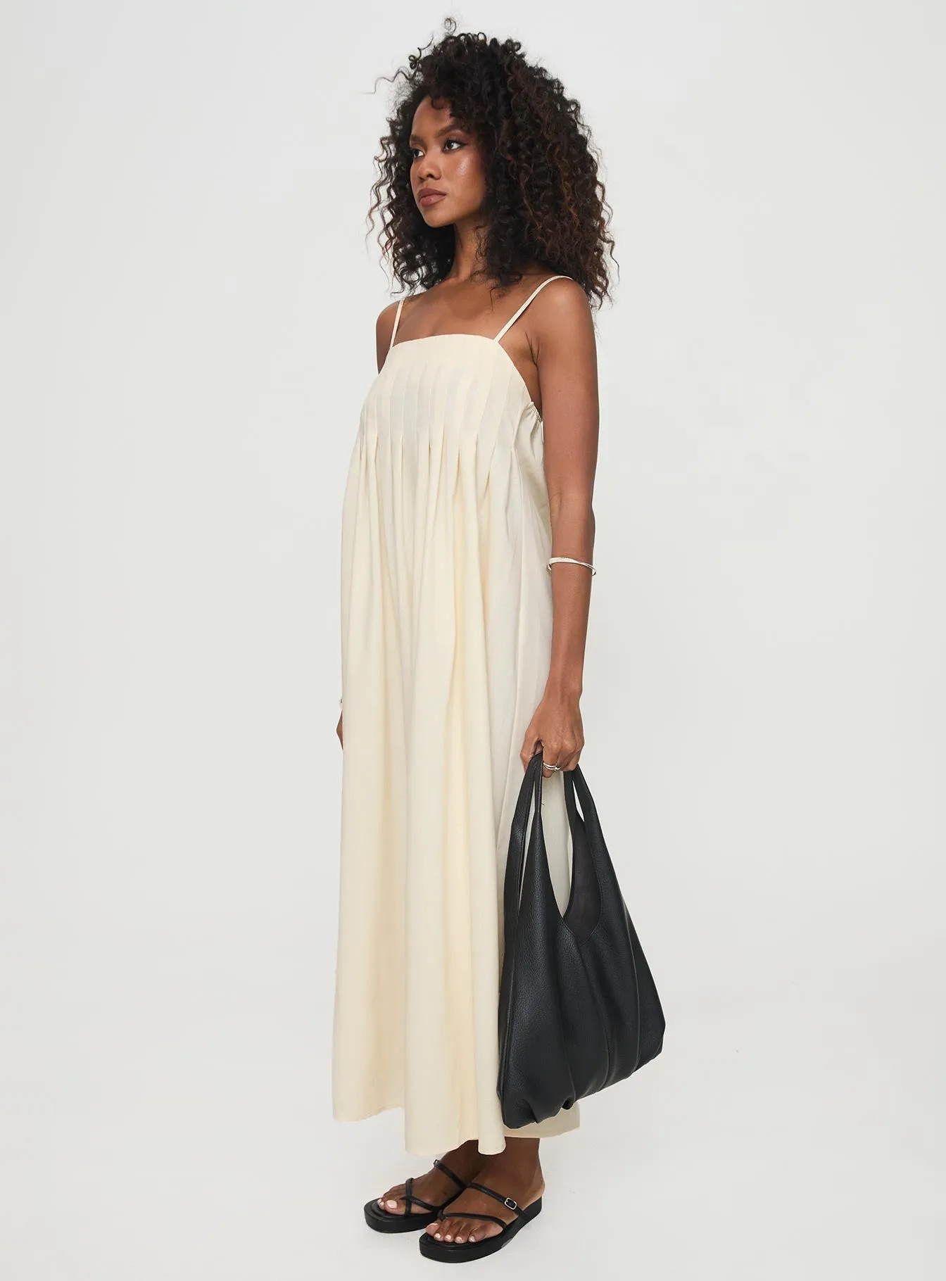 Frankye Maxi Dress Cream Elegant dress for brunch