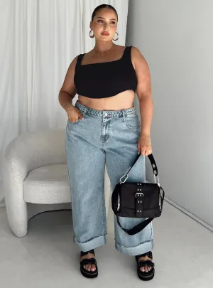 Universal Fit Design Ollie Straight Leg Jean Mid Wash Denim Curve