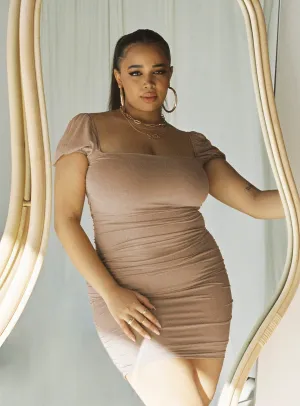 Casual chic outfit Charvi Mini Dress Tan Curve