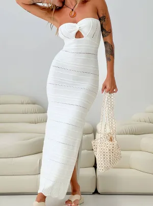 Quiet Shore Cazwell Maxi Dress Cream
