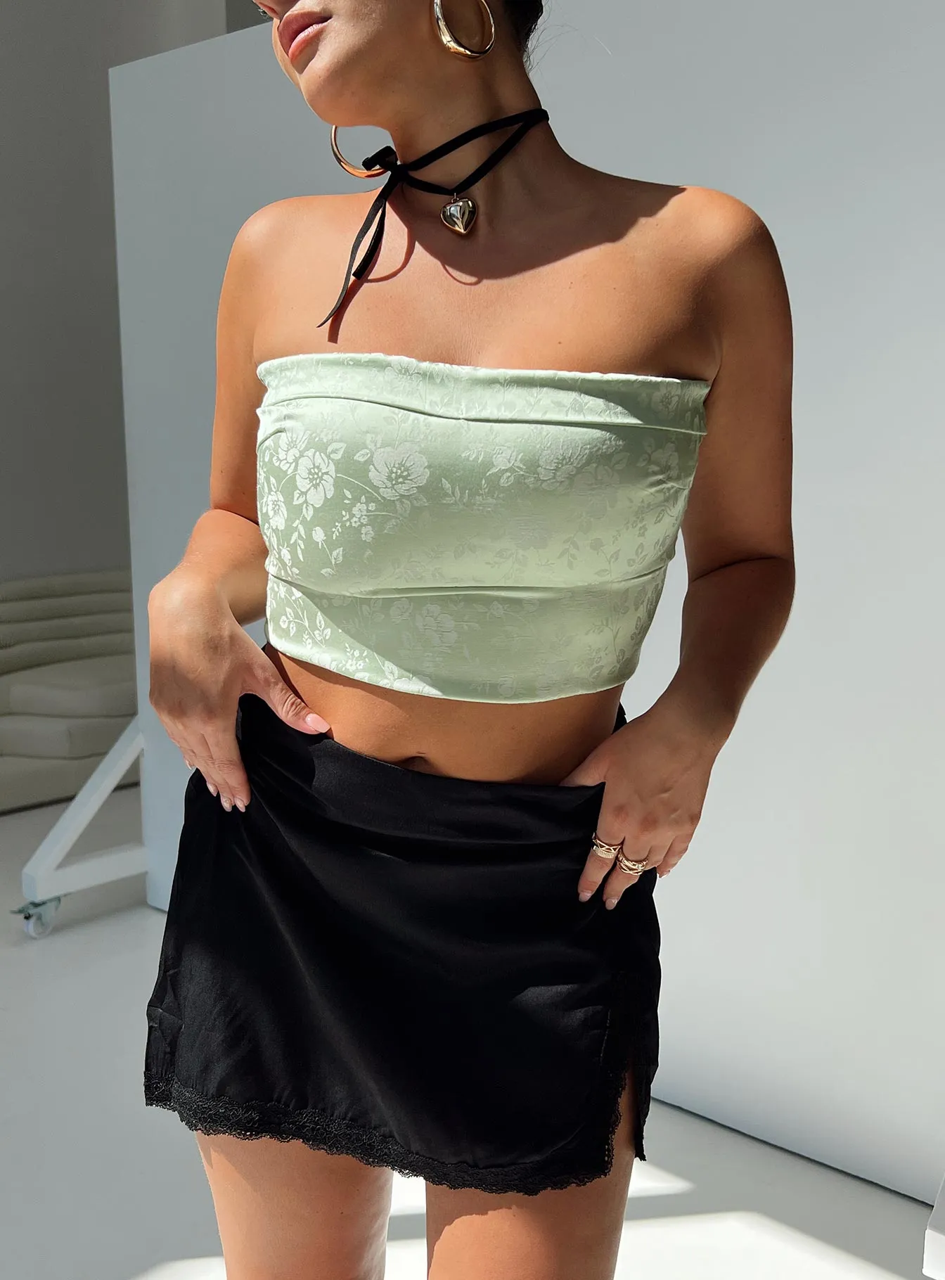 Minimalist Design Essen Strapless Top Green