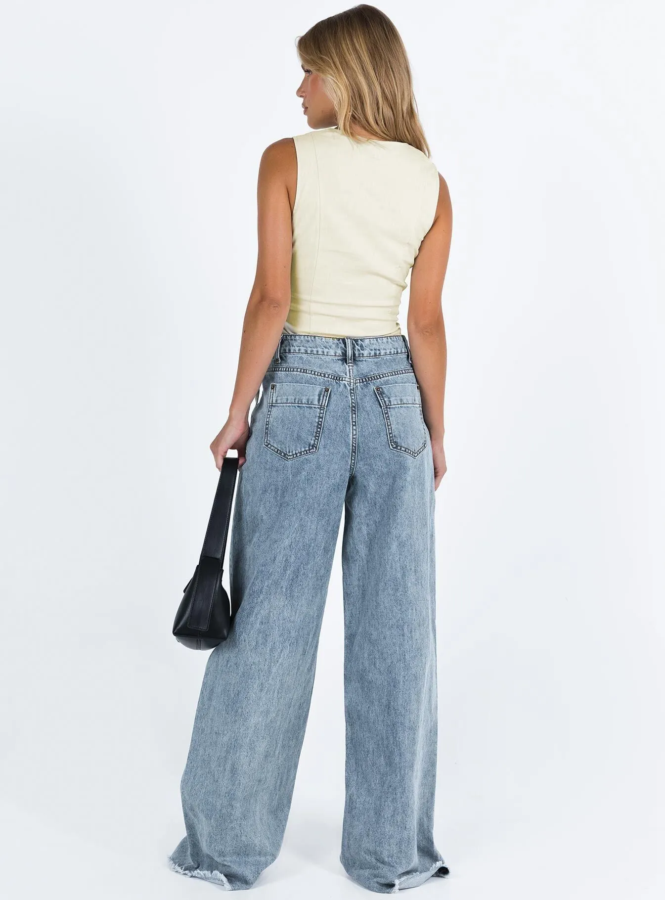 Go Anywhere Look Eivissa High Rise Baggy Jeans Faded Denim