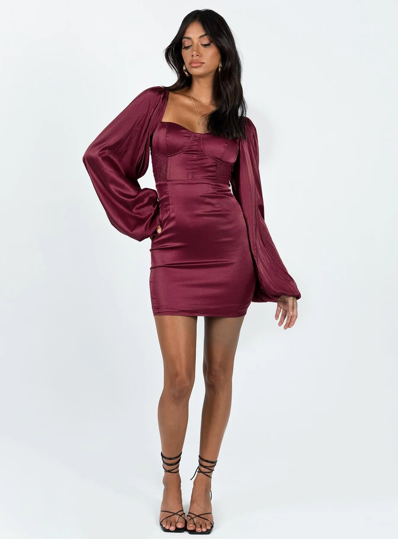 Simple Style Karuah Long Sleeve Mini Dress Burgundy