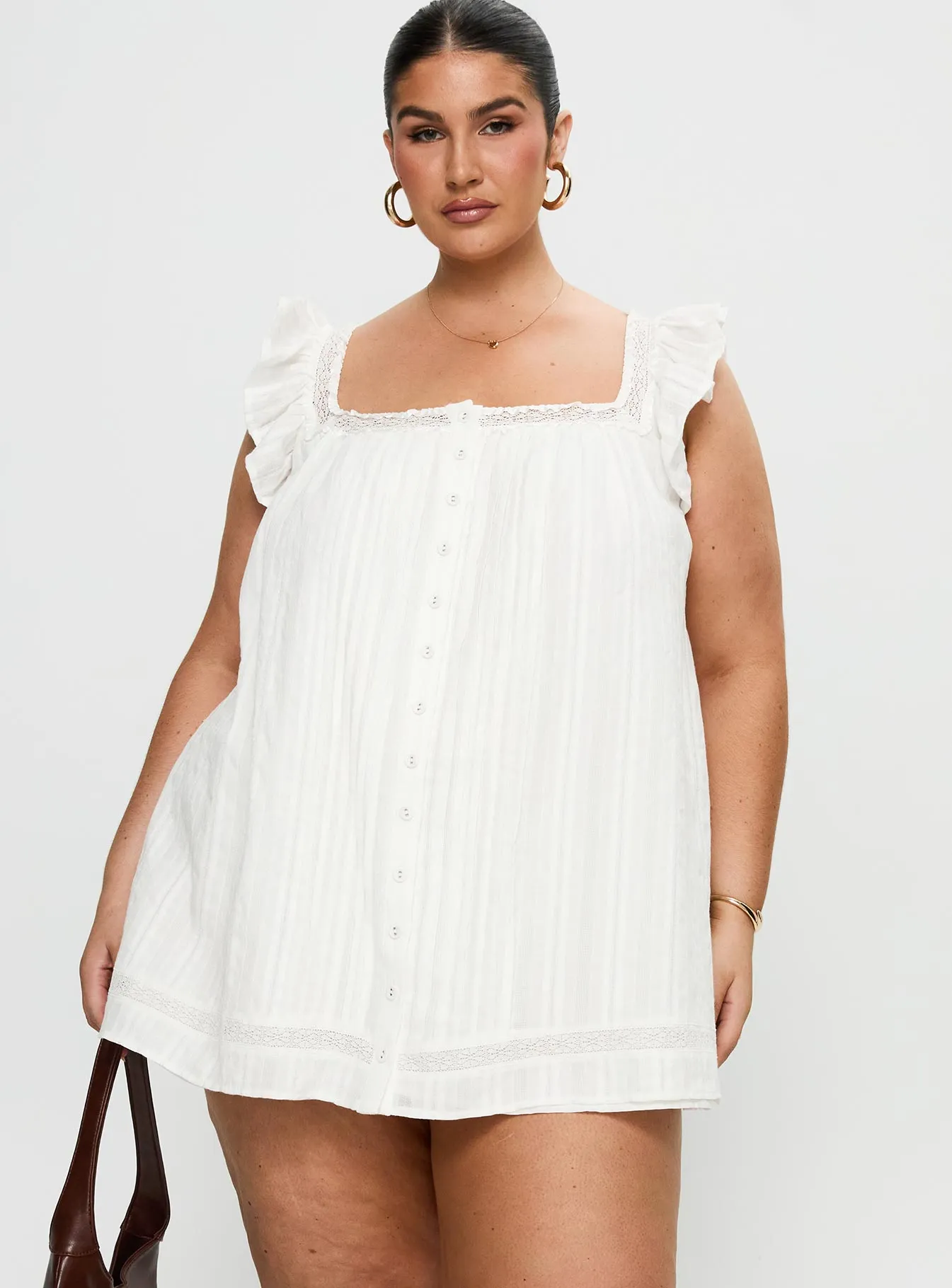 Summerland Broiderie Mini Dress White Curve Bar Pop fade resistant color