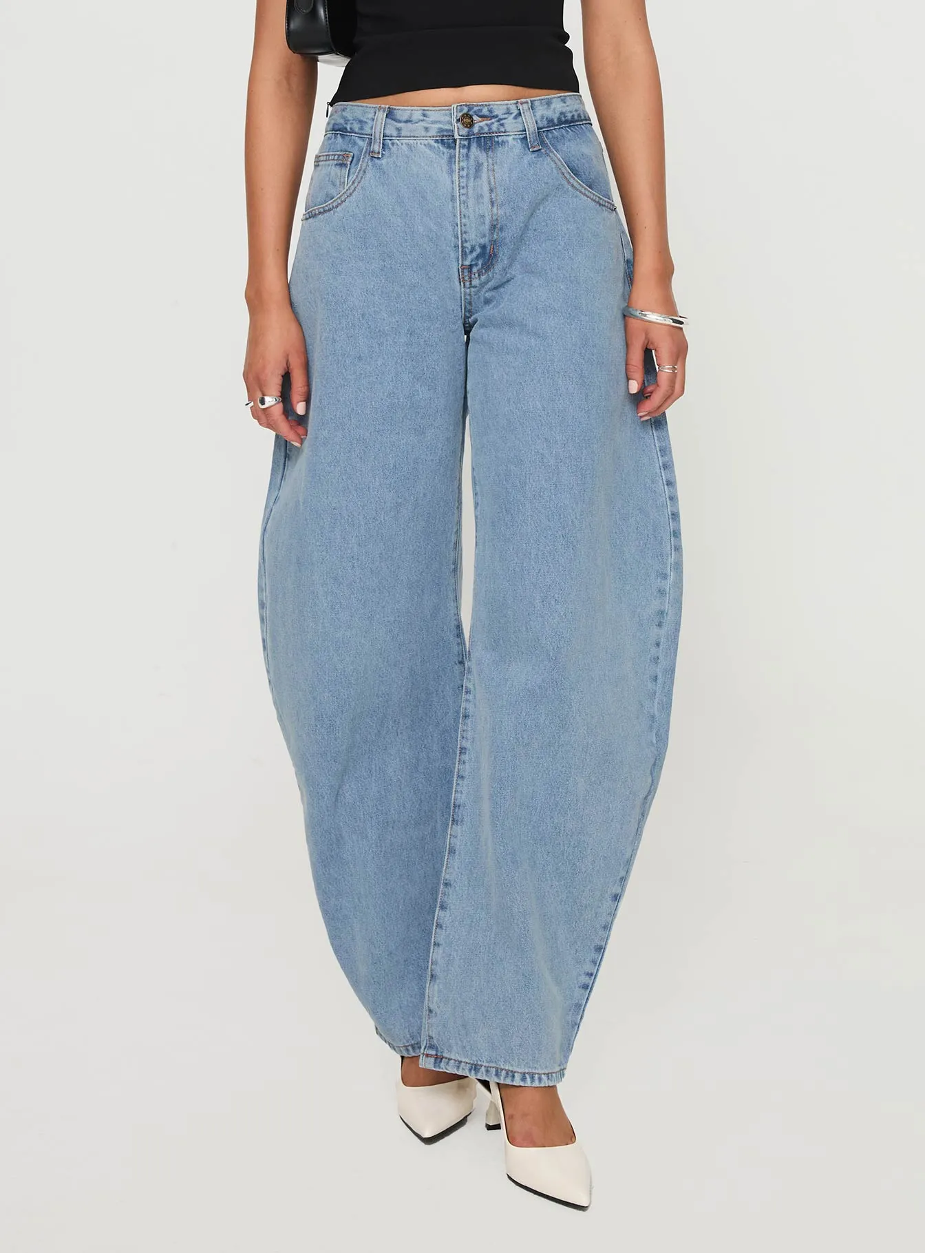Horseshoe Jeans Washed Blue Subtle design