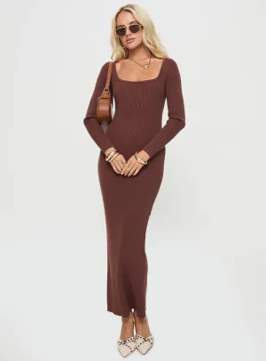 Graceful full-length gown This maxi dress can be worn with a variety of shoes and accessories to create a unique look Bianchi Long Sleeve Maxi Dress Chocolate