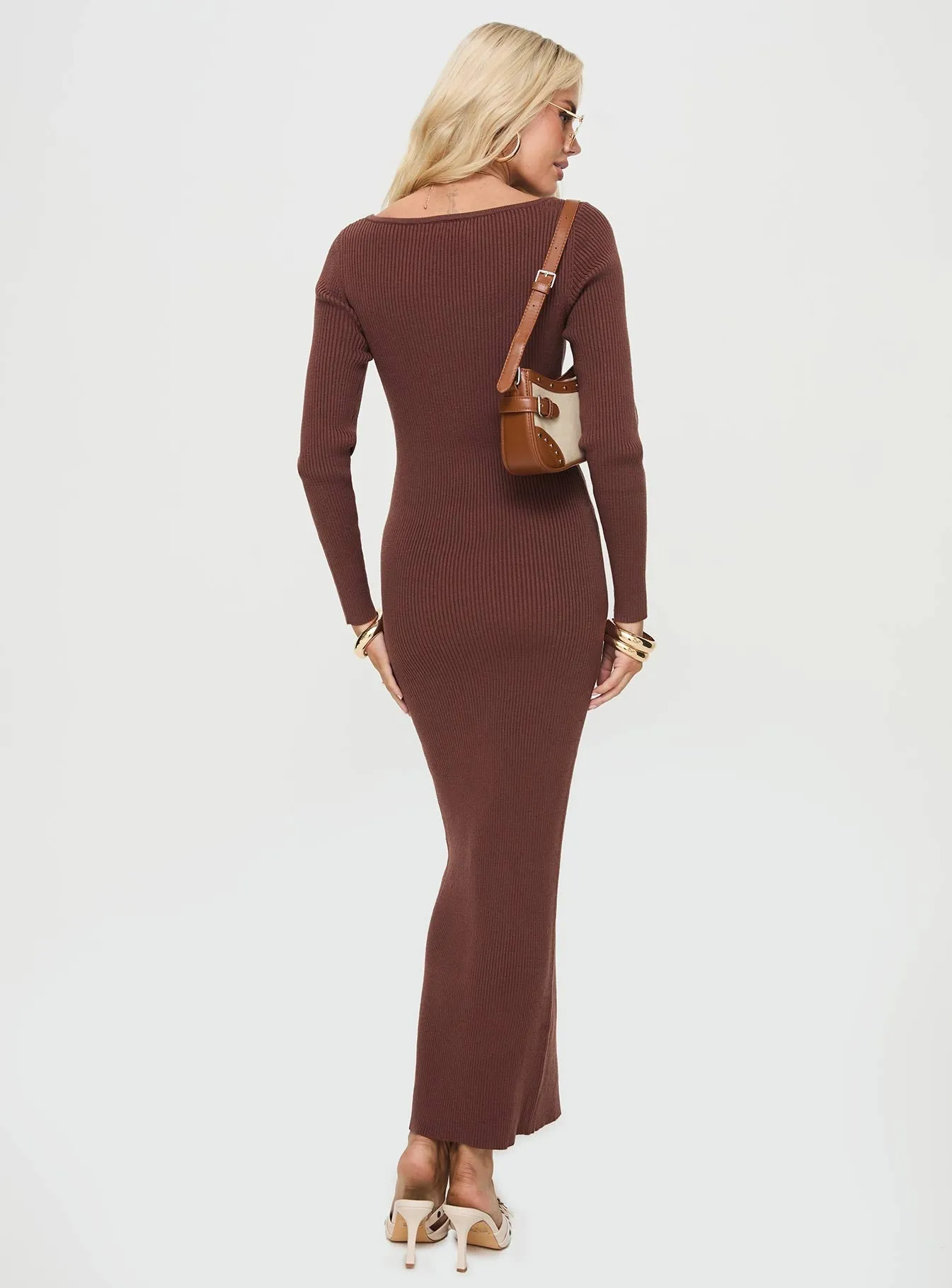 Bianchi Long Sleeve Maxi Dress Chocolate This maxi dress can easily transition from day to night with minimal effort Flare Bottom