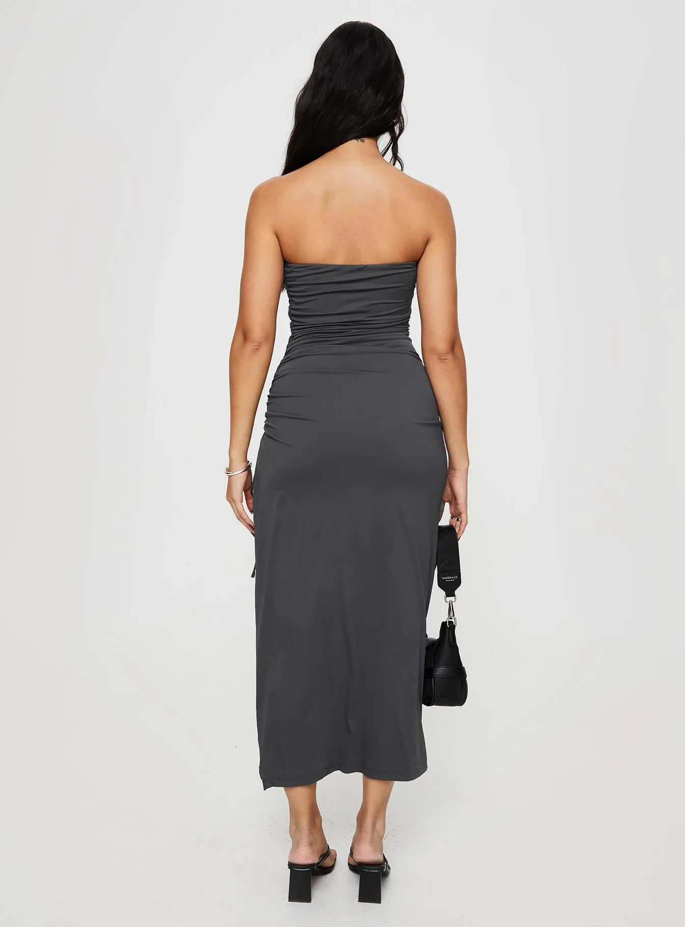 Day-to-evening wear This dress is the perfect addition to any wardrobe for those who value both style and comfort Caprani Maxi Dress Grey