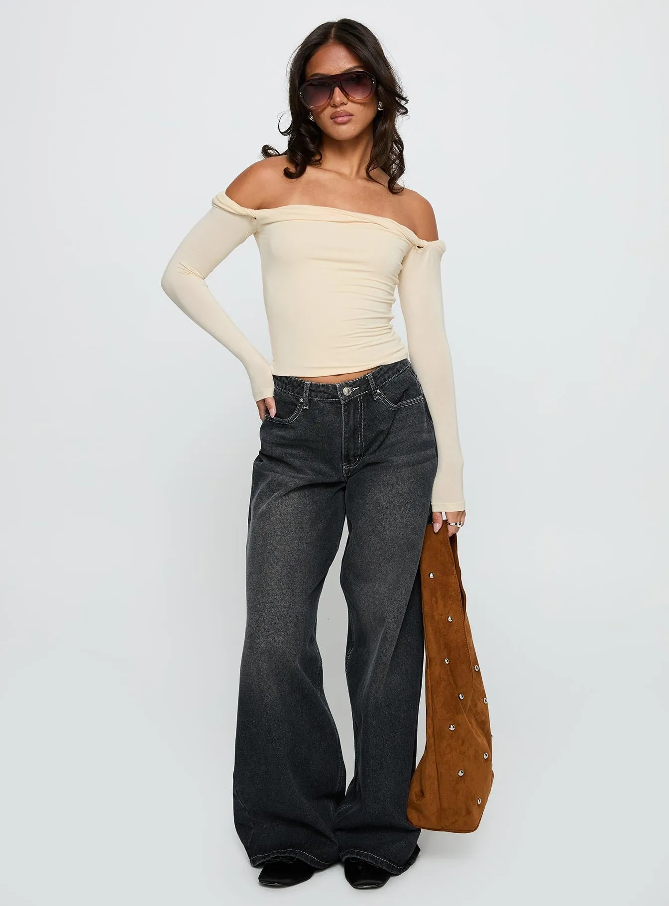 Stretch Enhanced Mobility Weekend Getaway Outdoor Adventure Picnic Style Naylor Wide Leg Jeans Grey Wash