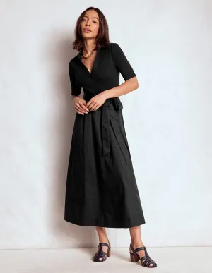 All-Season Style Collar Detail Mix Midi Dress-Black
