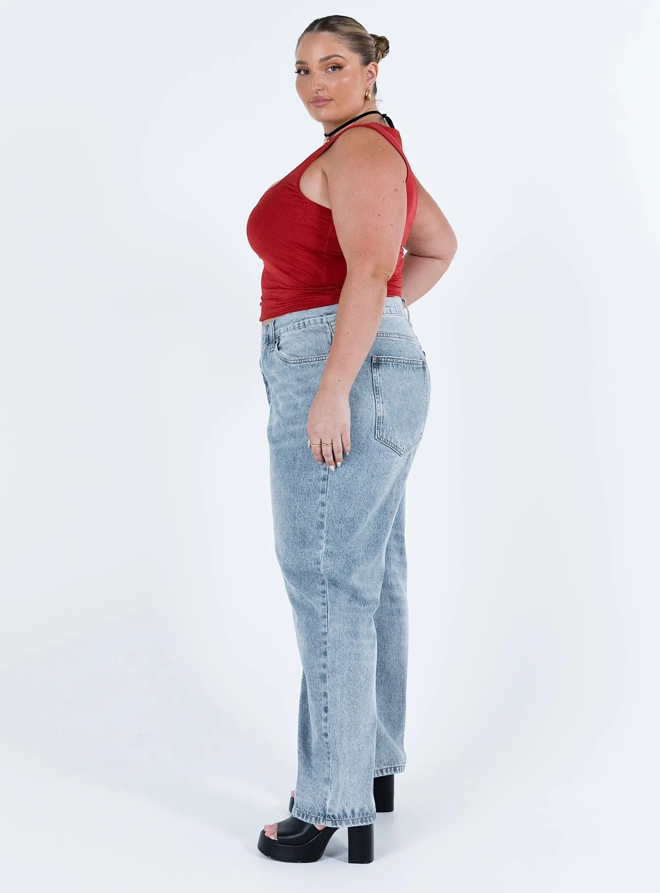 Holly Asymmetric Straight Leg Jean Light Wash Denim Curve Minimalist Styling Smart Casual Classic Wear